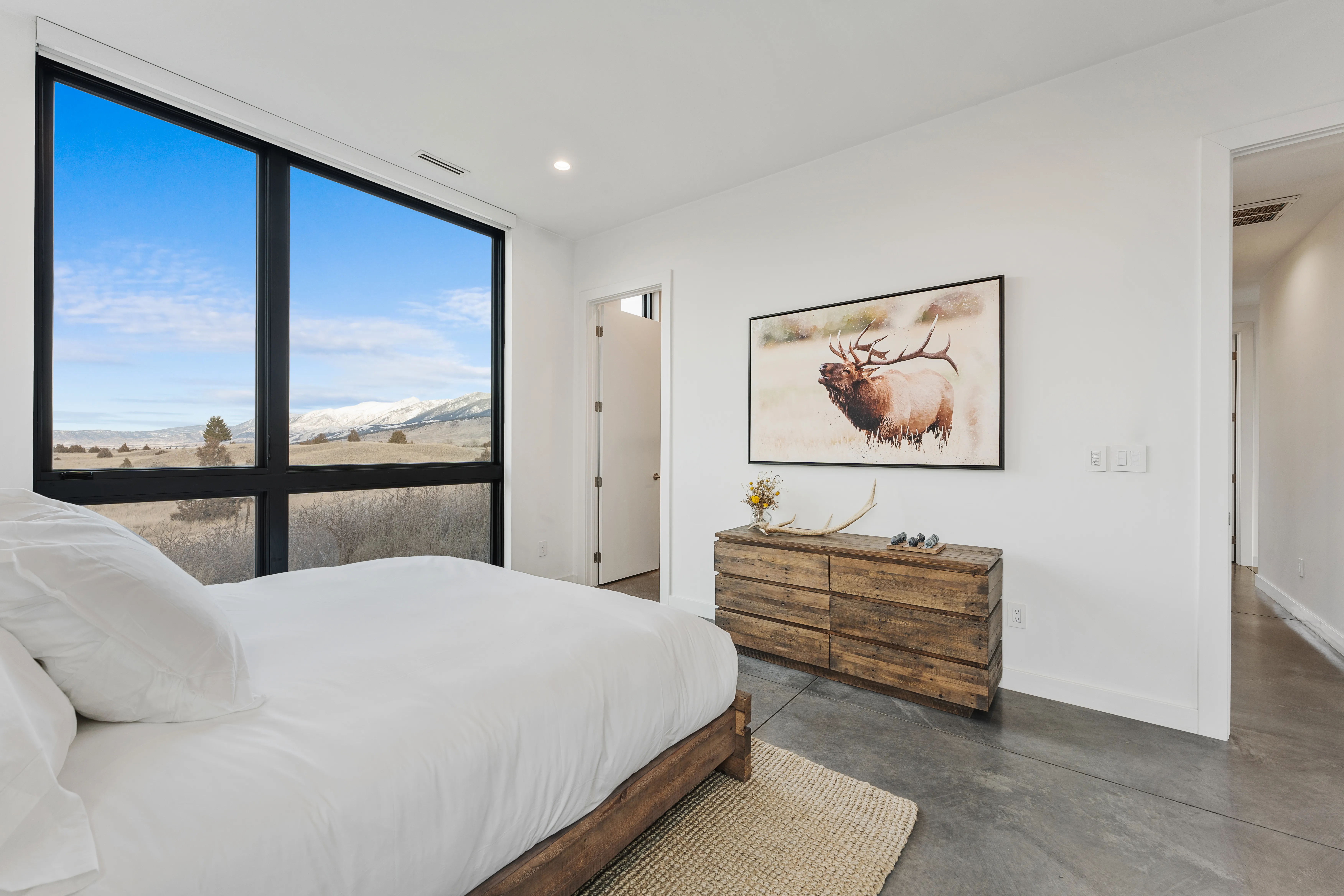 Bedroom 10 - Image 1