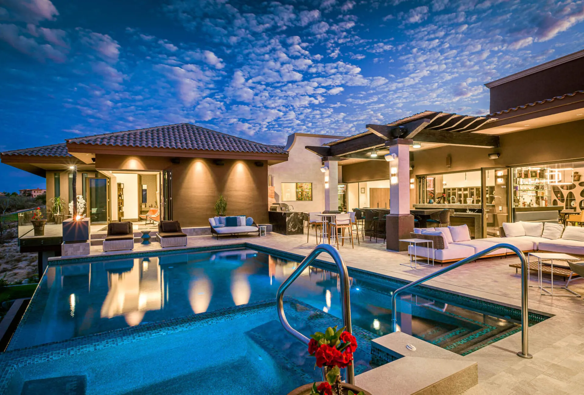 Cascade Eagle Oasis Sunset