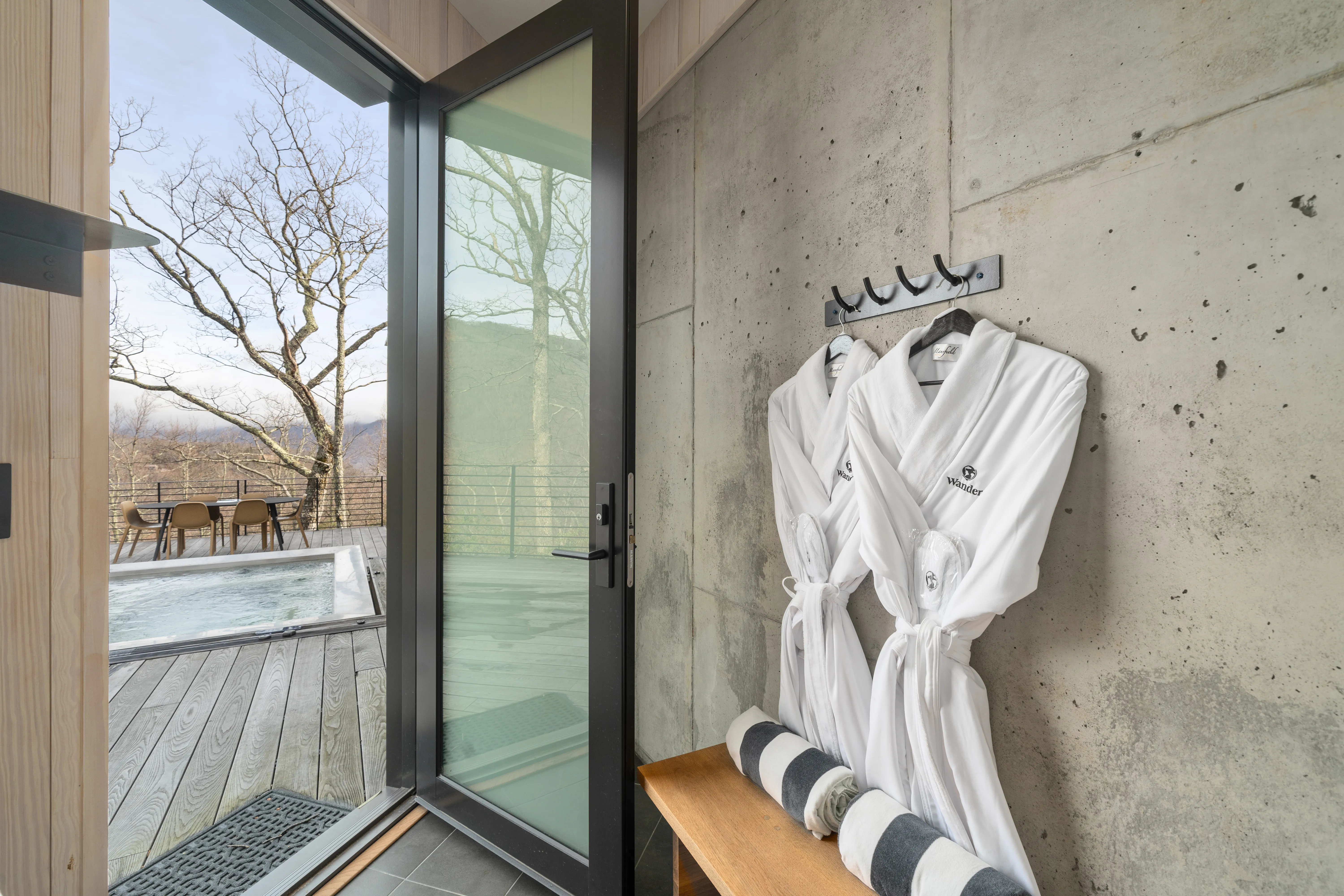 Bathroom 2 - Image 2