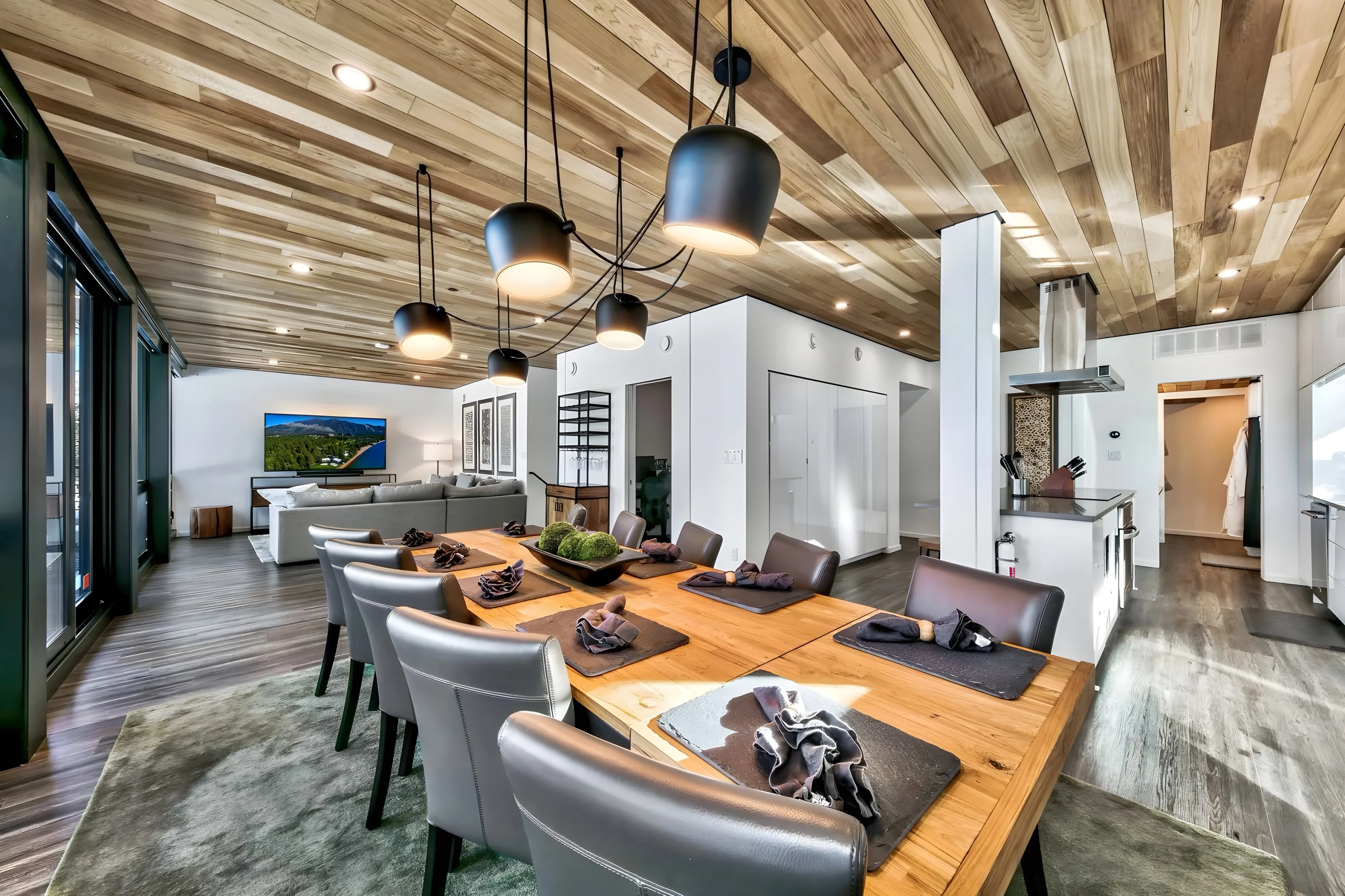 DINING_ROOM - Image 1