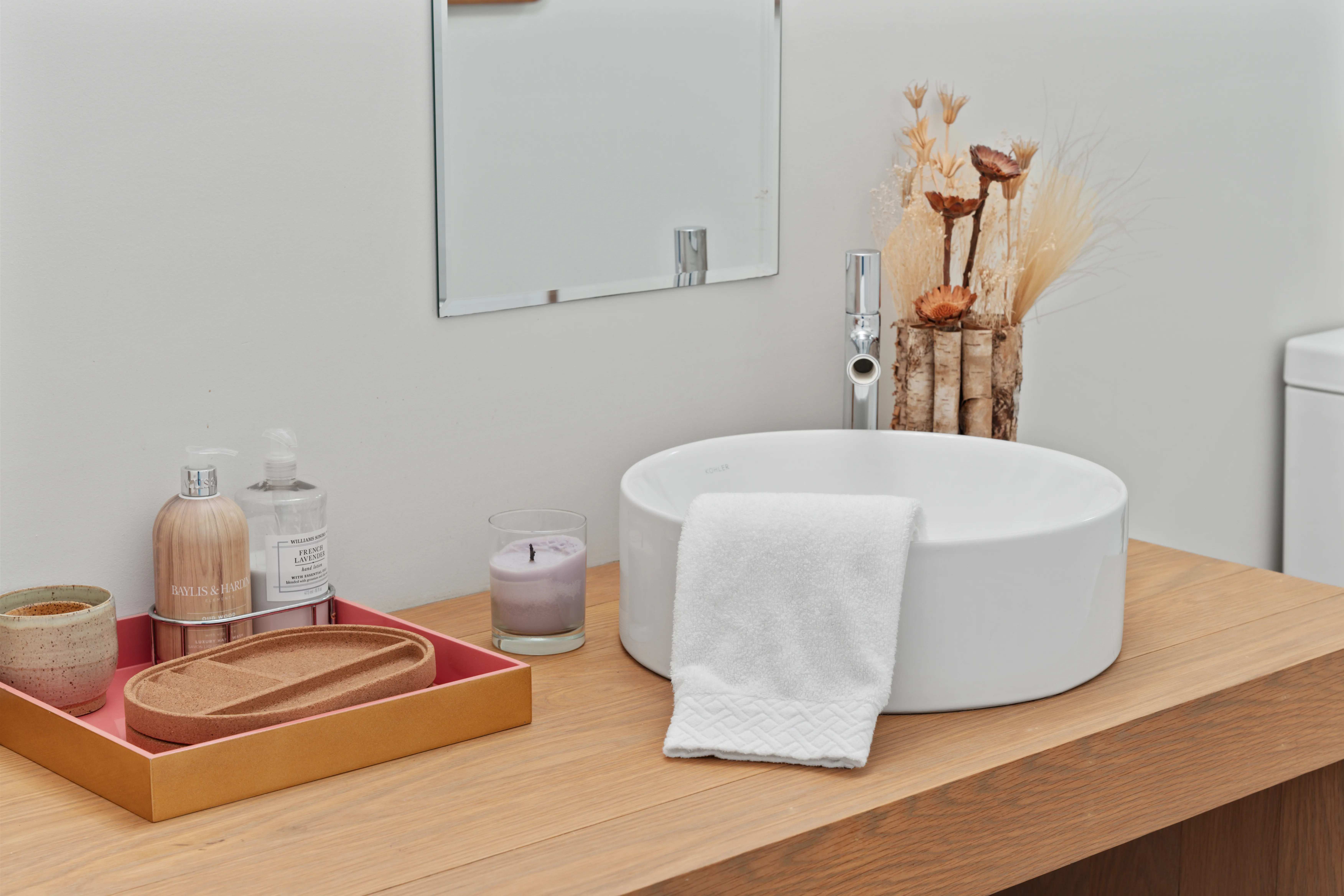 Bathroom 3 - Image 3