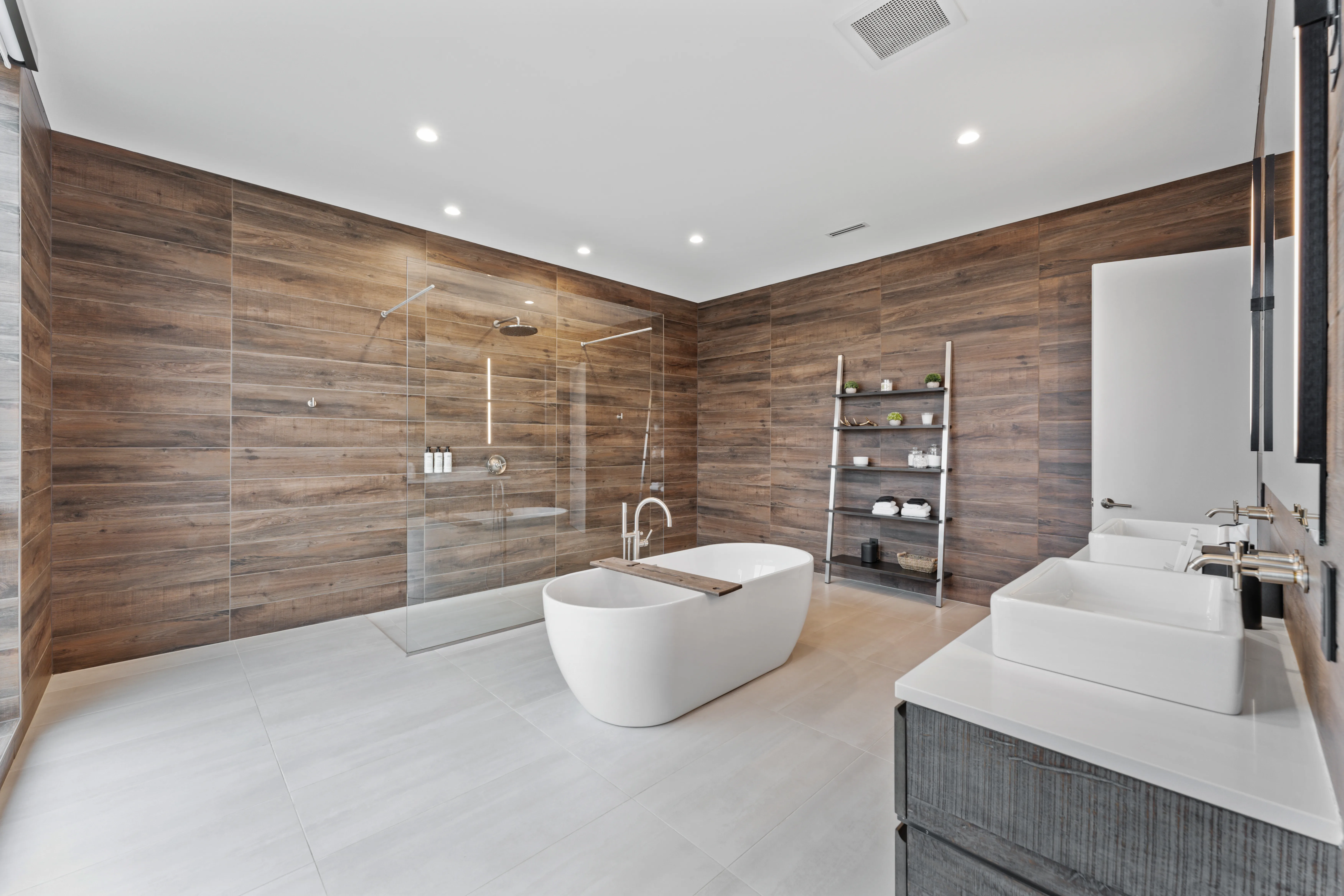 Bathroom 1 - Image 1