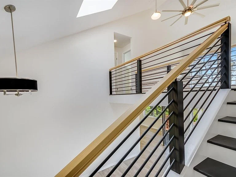 Common area - Image 1