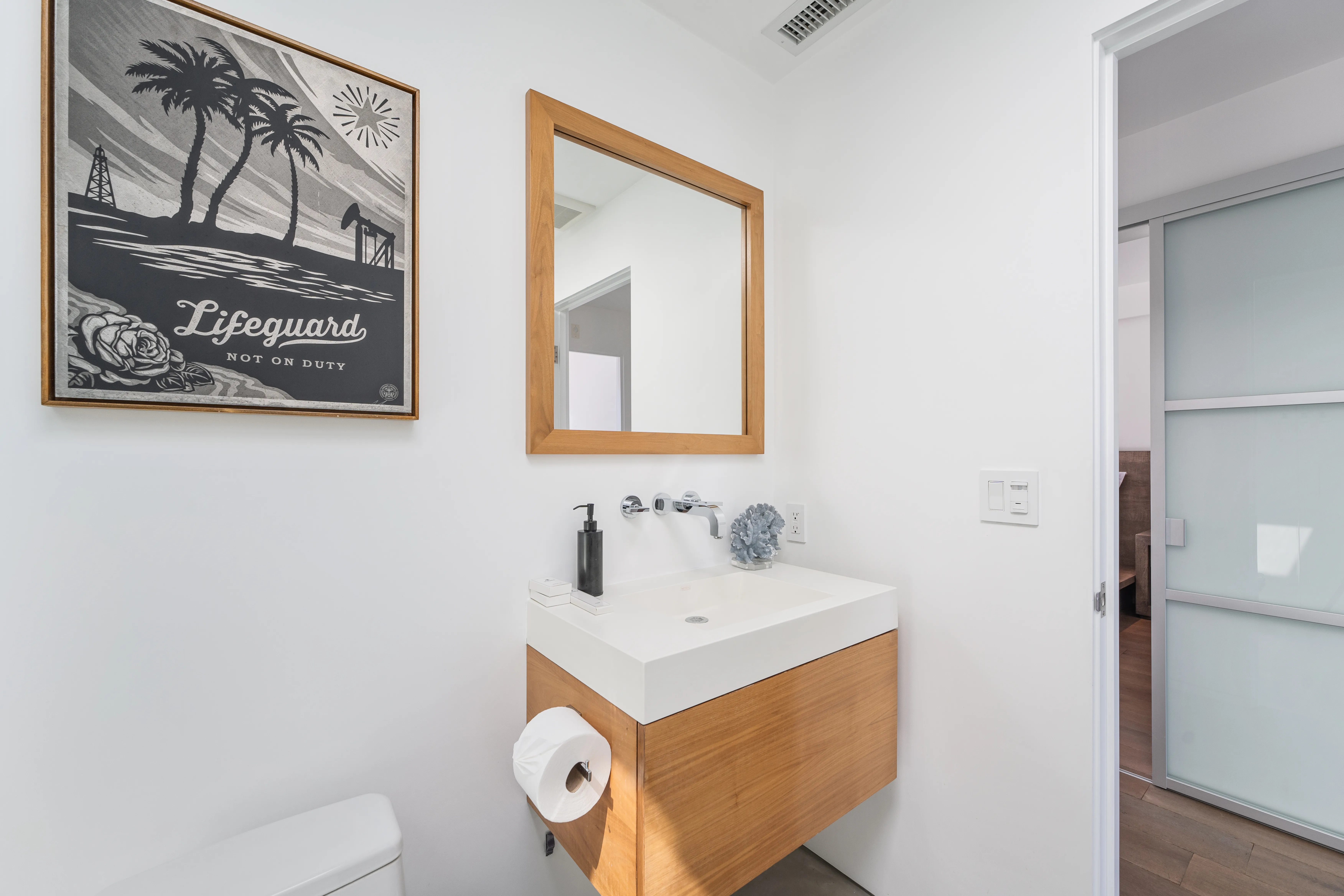 Bathroom 1 - Image 2