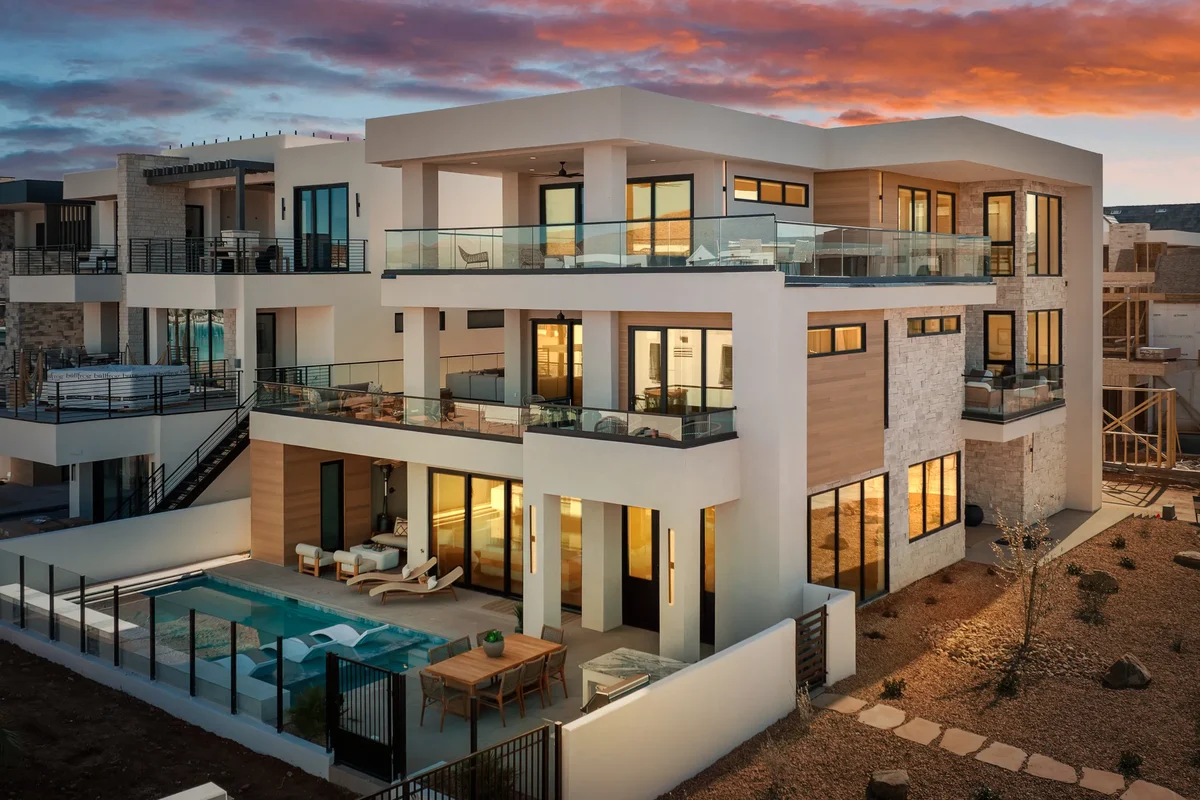 Stunning Spruce Landing