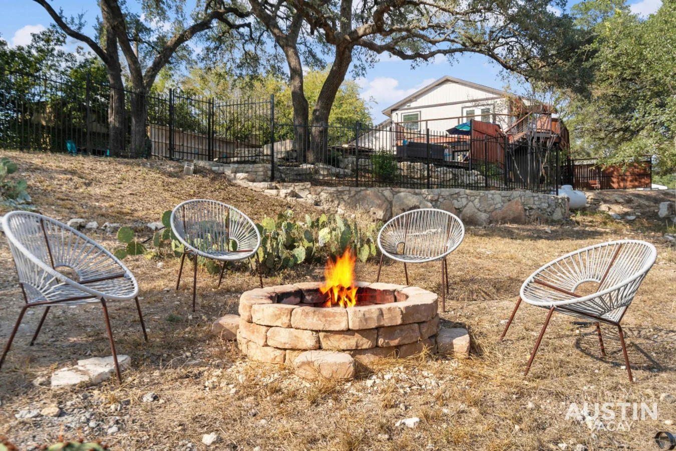 Cover photos - Image 6