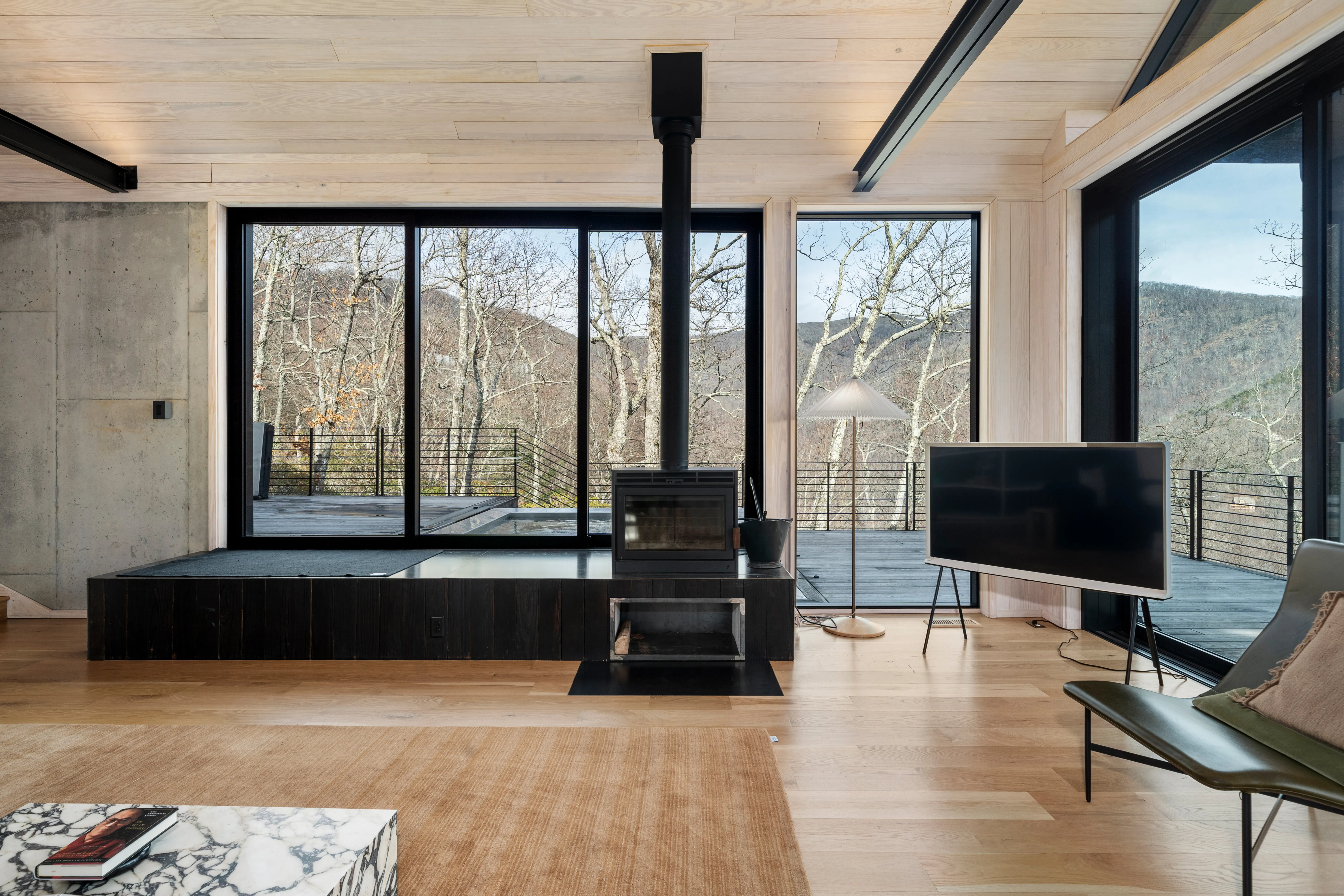 Harborview Aspen Loft Landing