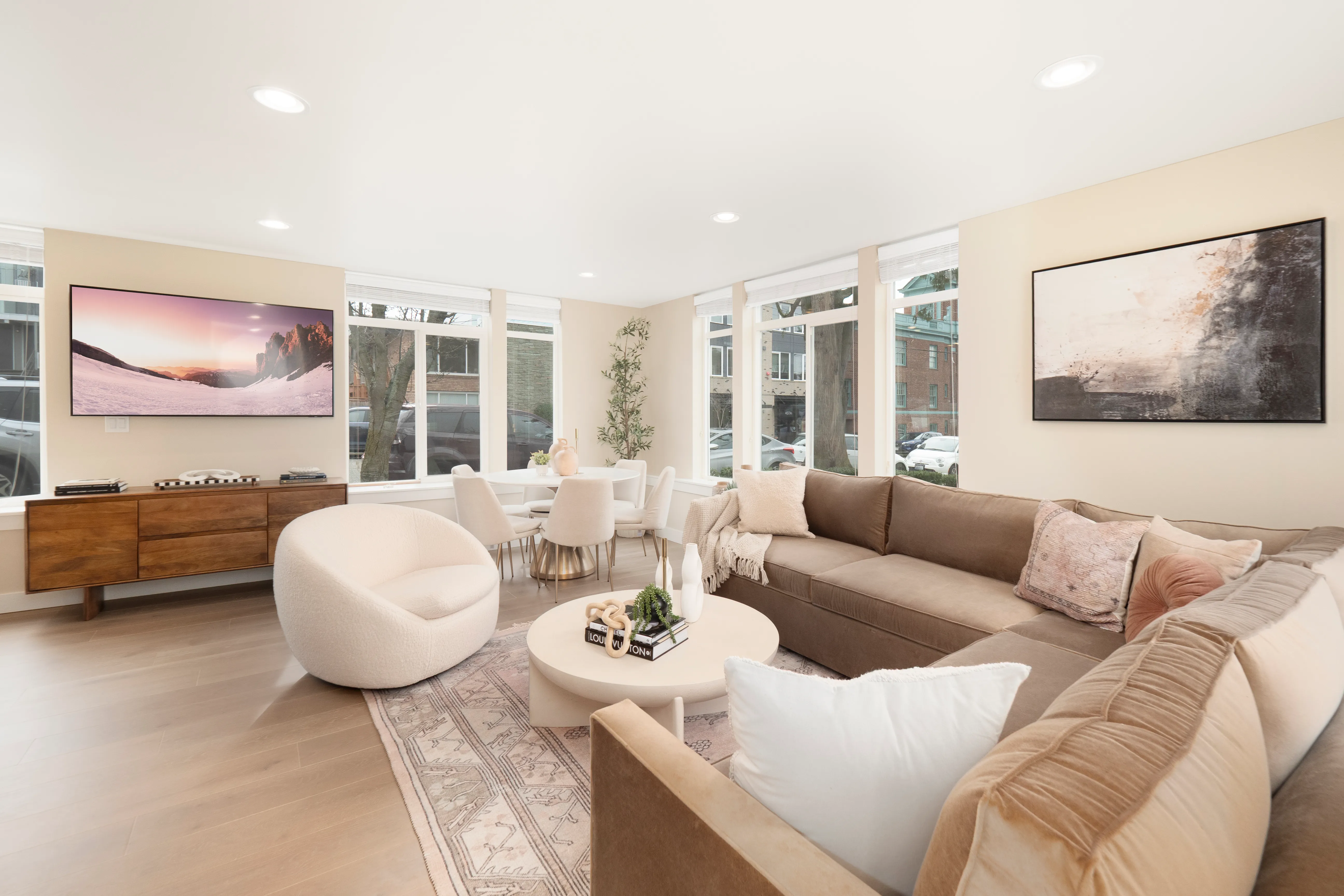 LIVING_ROOM - Image 3