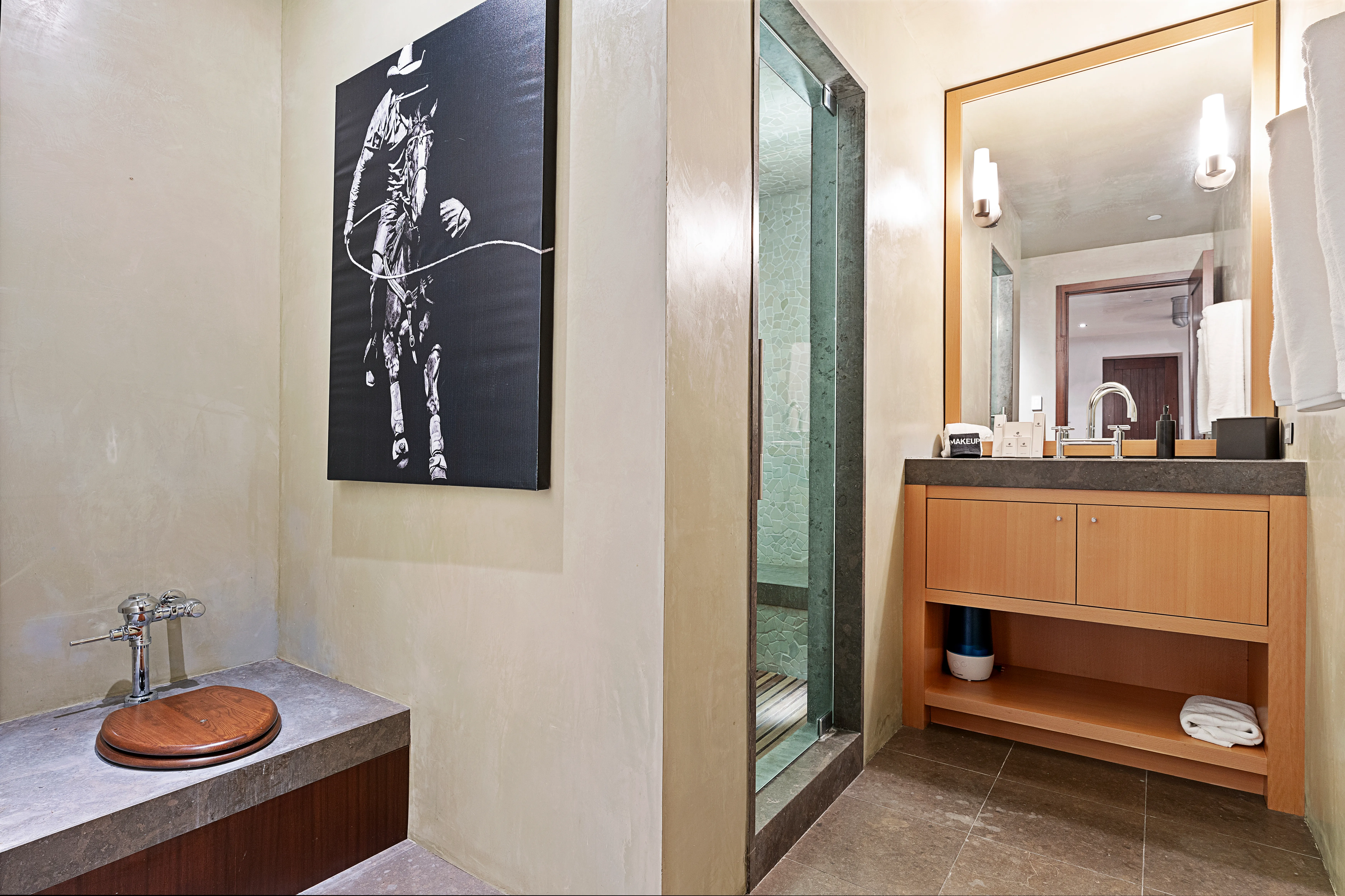 Bathroom 1 - Image 1