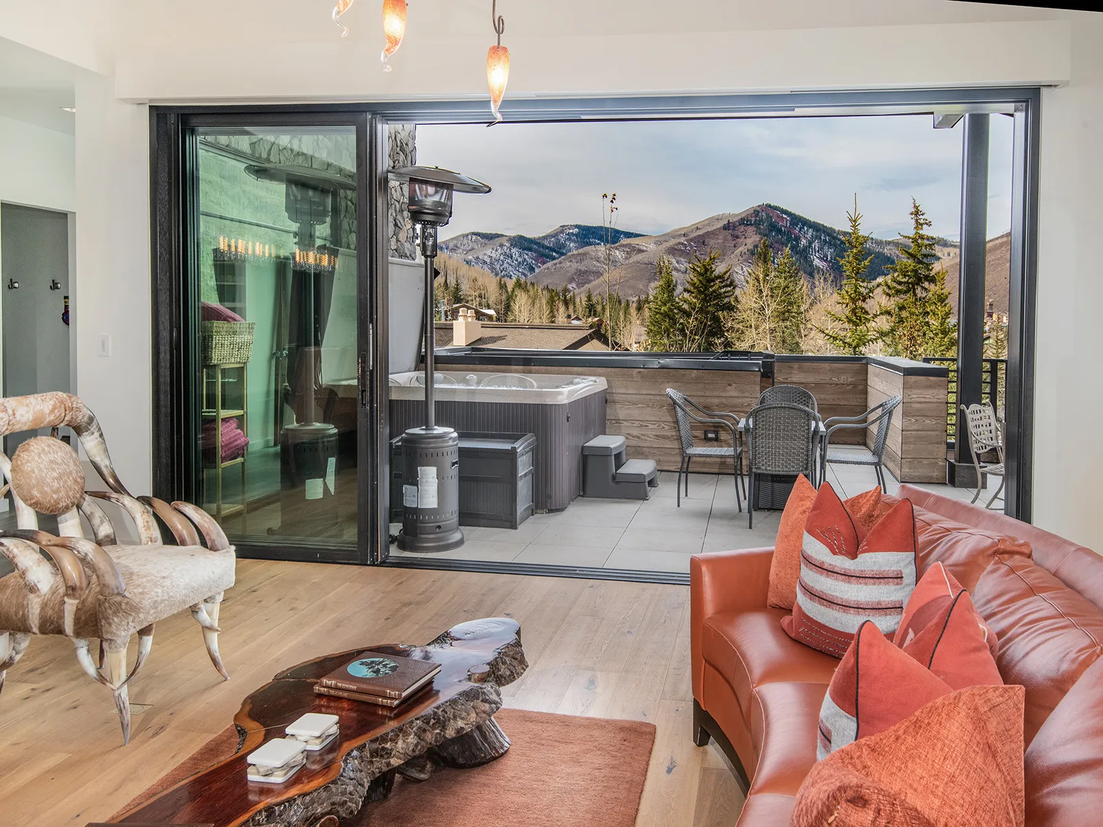 Landing Loft Harborcove Cedar