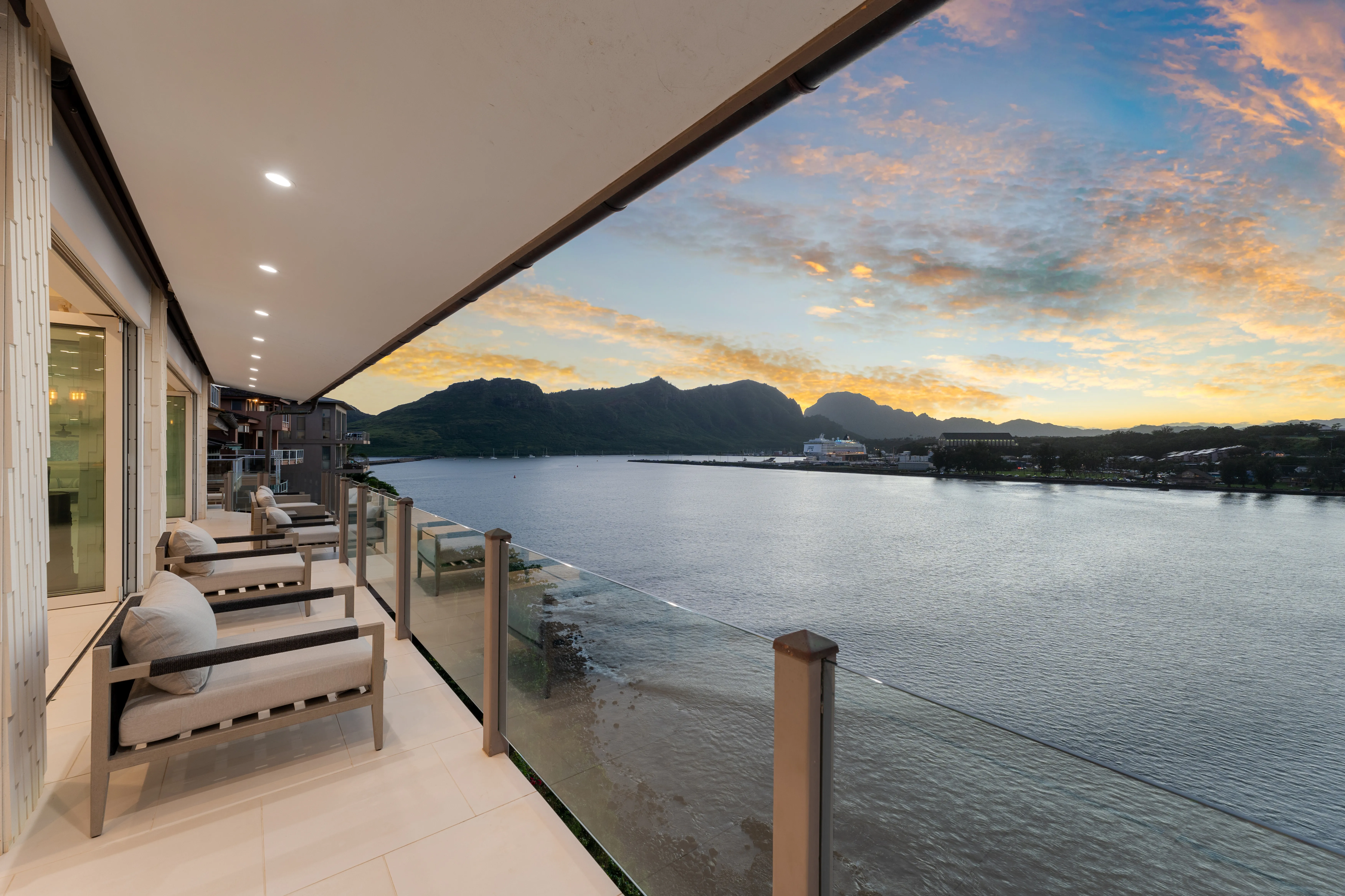 Skyline Cliffside Summit Serene