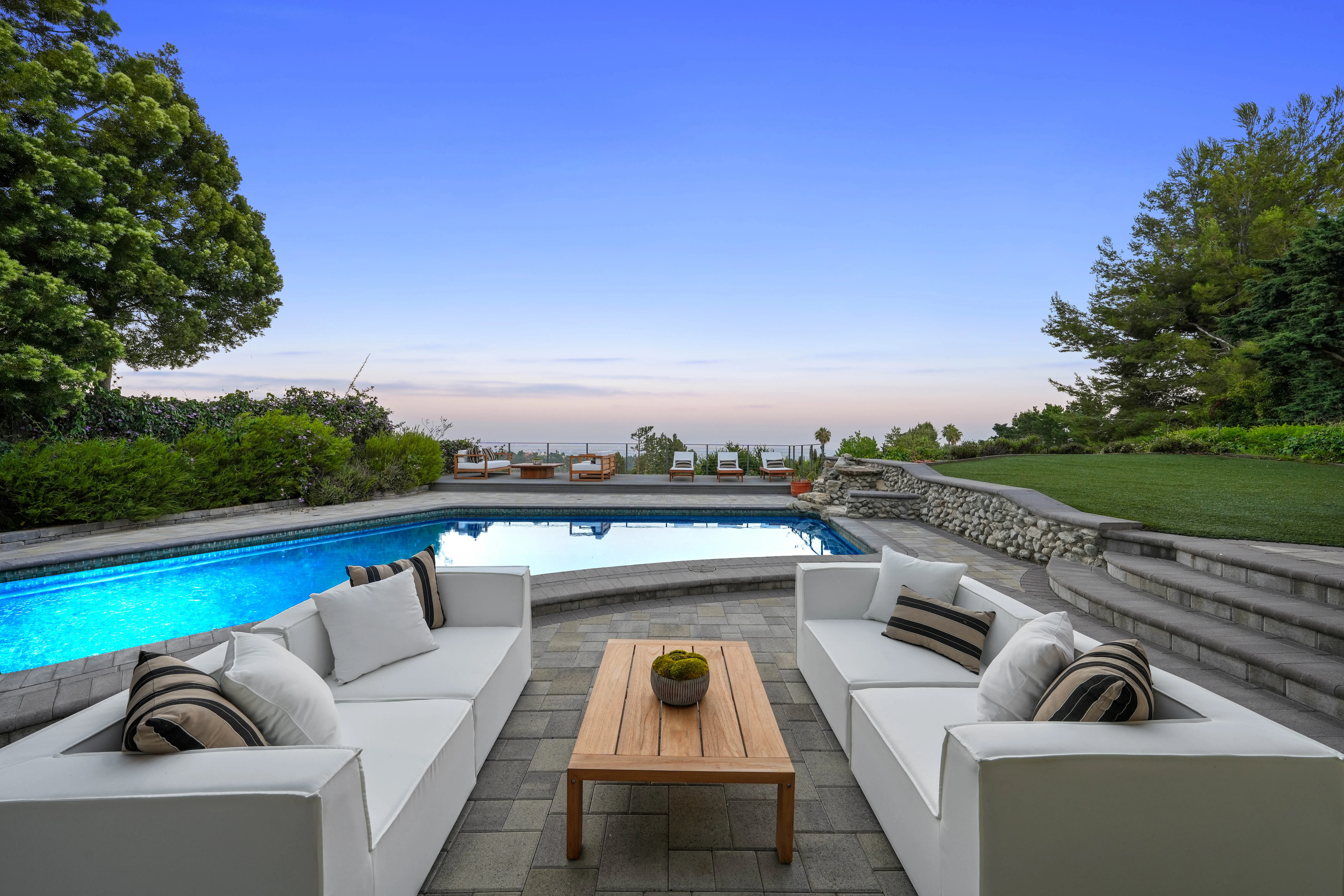 Cove Palm Peak Veranda
