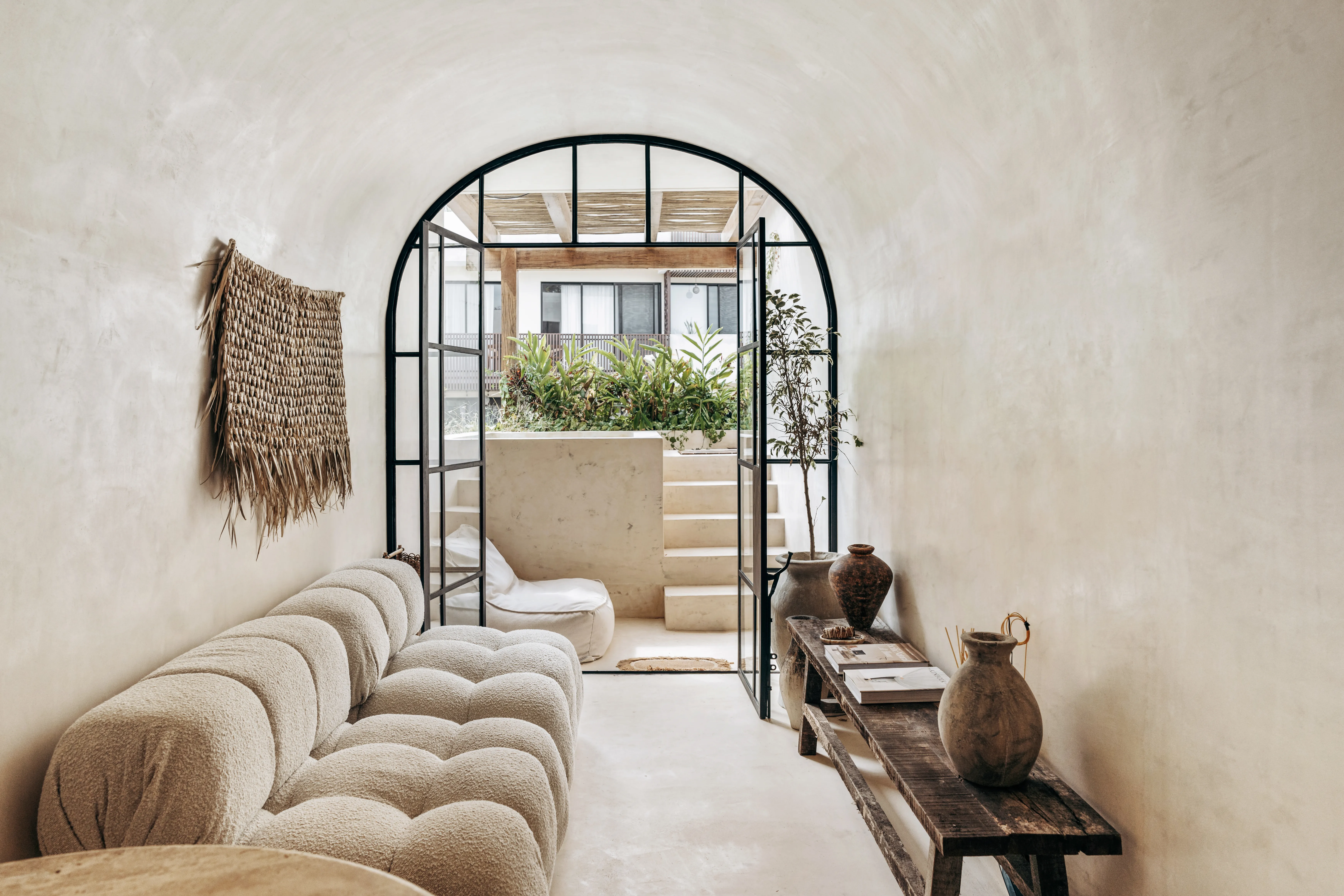 LIVING_ROOM - Image 2