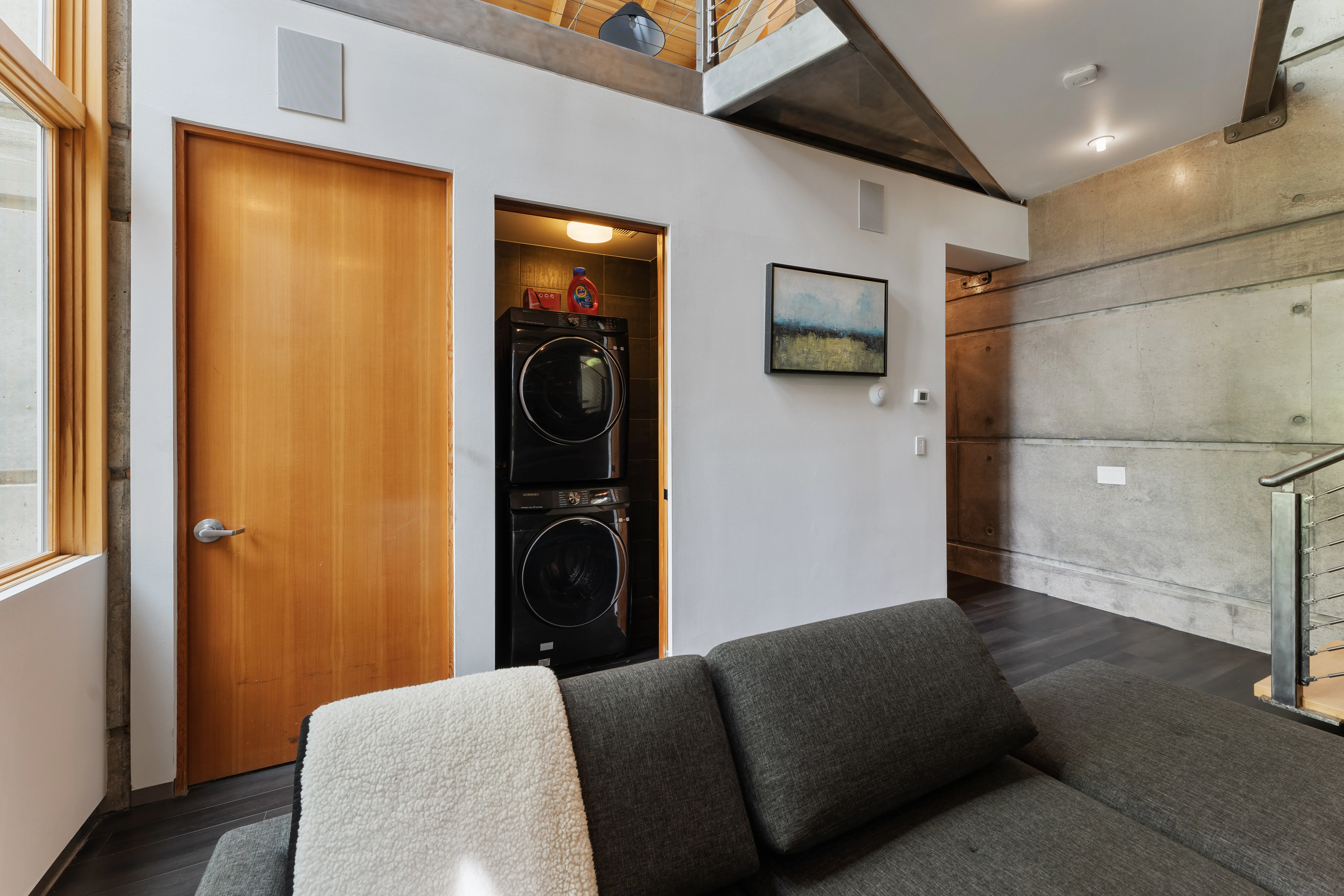 LAUNDRY_ROOM - Image 1