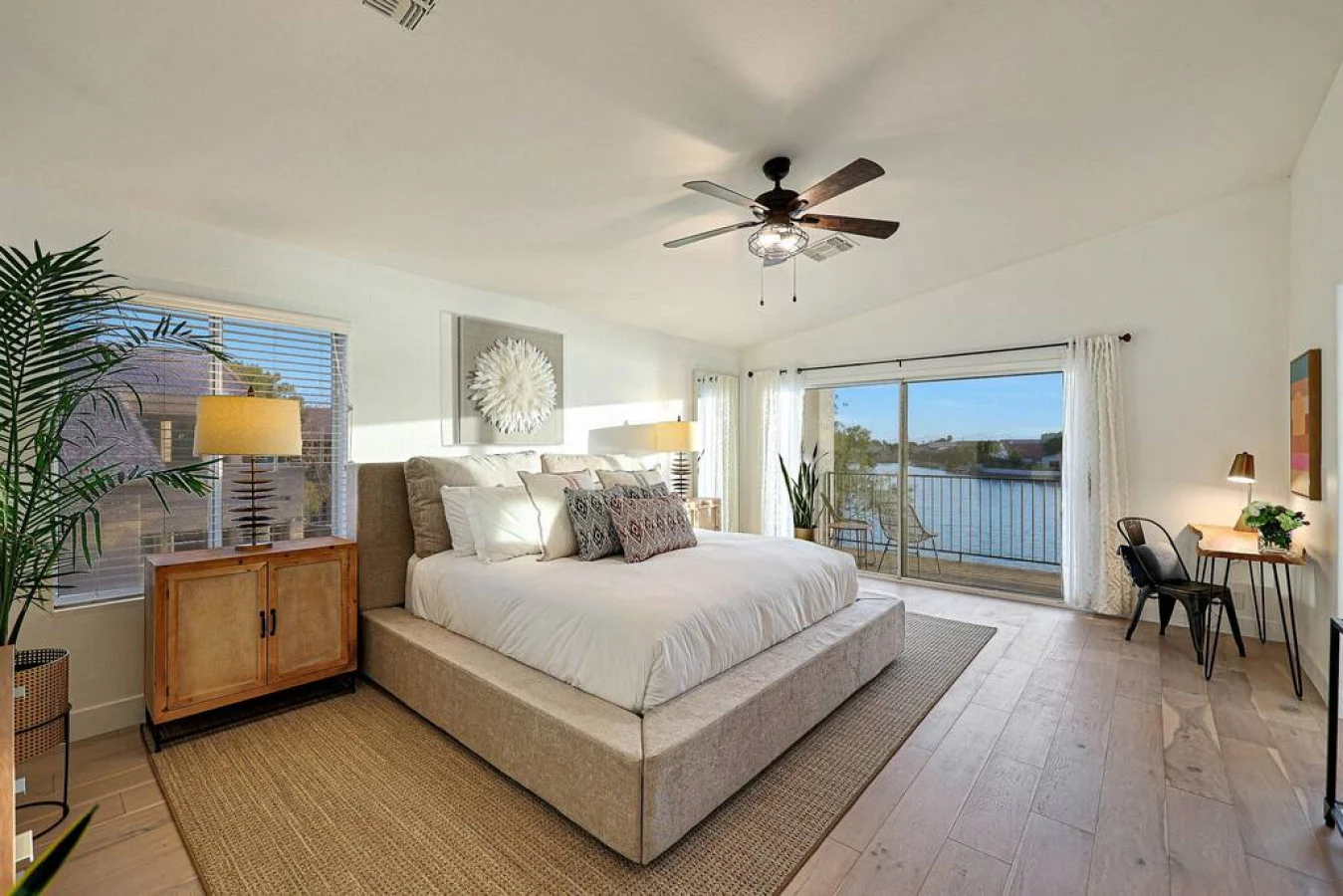 Welcome to Villa del Sol by Sunkasa, a refined lakefront sanctuary where resort-style amenities, breathtaking views, and thoughtful design come together for unforgettable stays. Located in the prestigious Arrowhead Lakes community, this luxury retreat is ideal for family gatherings, Spring Training trips, concert weekends, and intimate celebrations that deserve a beautiful setting.