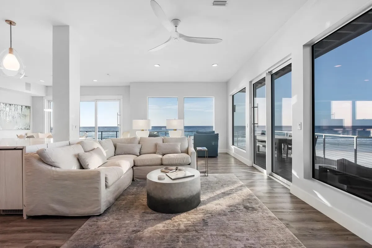 Living room - Image 1