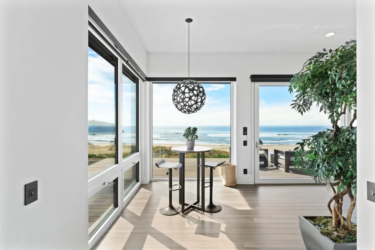 Living room - Image 1