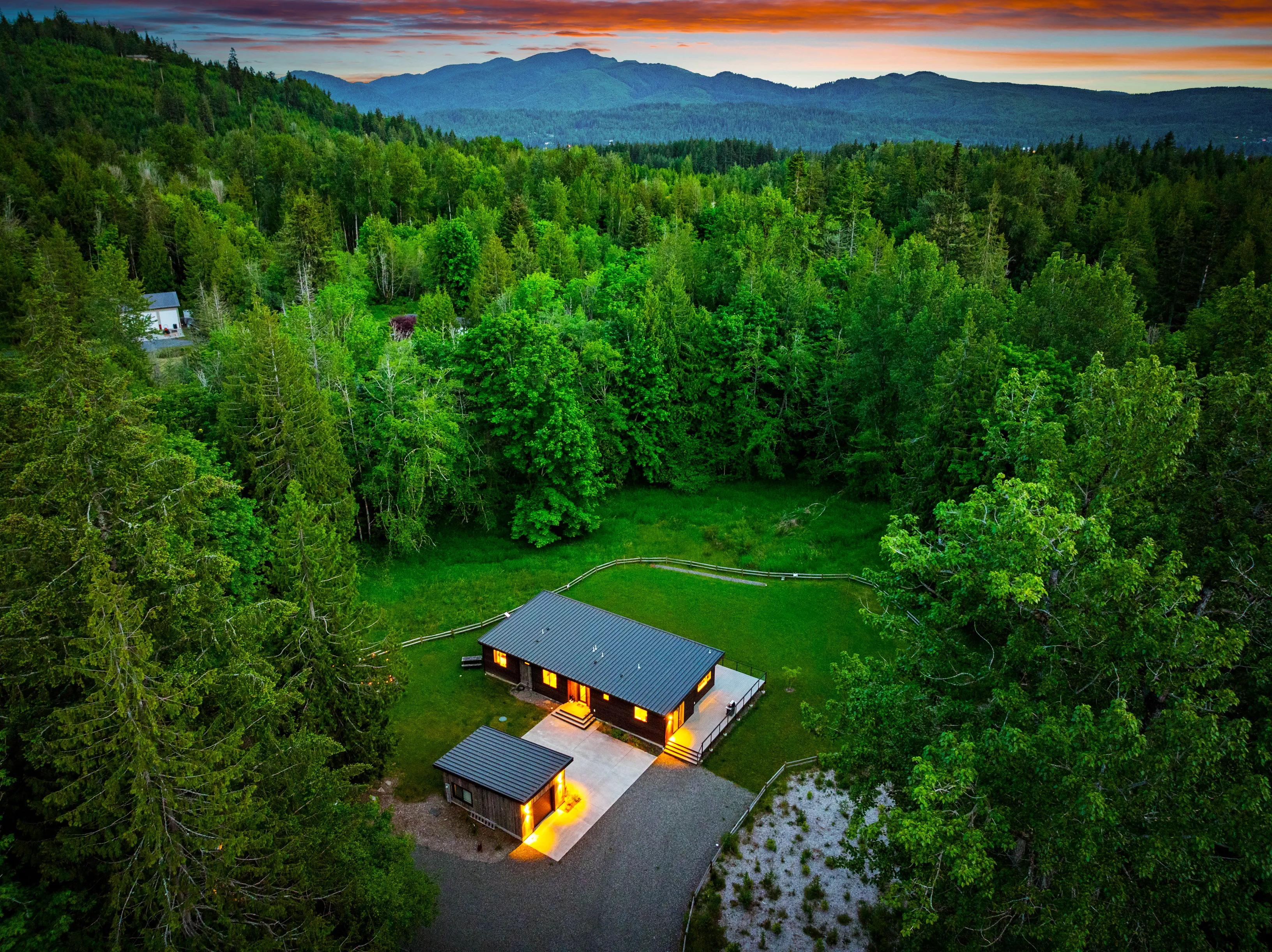 Starlight Manor Spruce