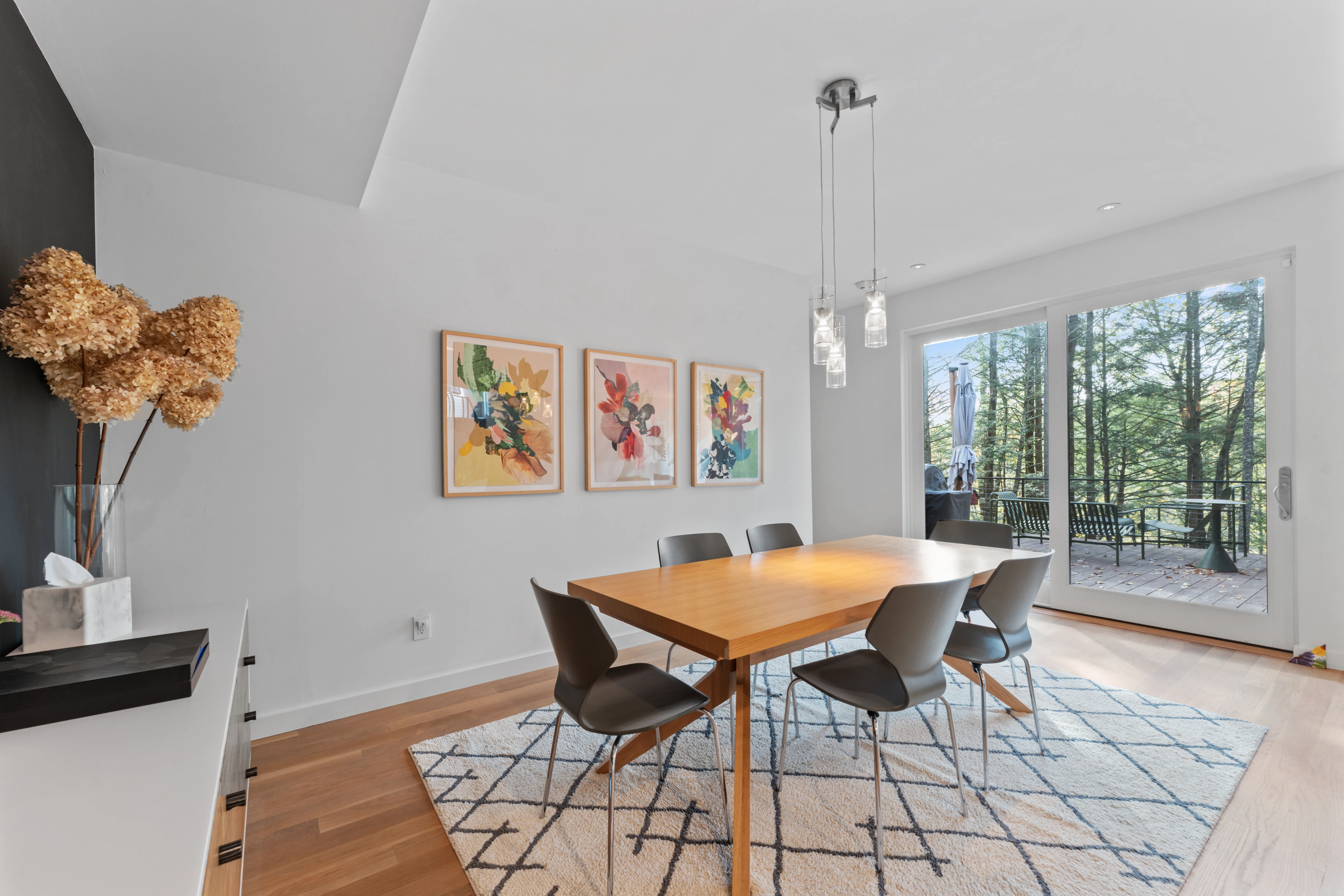 DINING_ROOM - Image 2