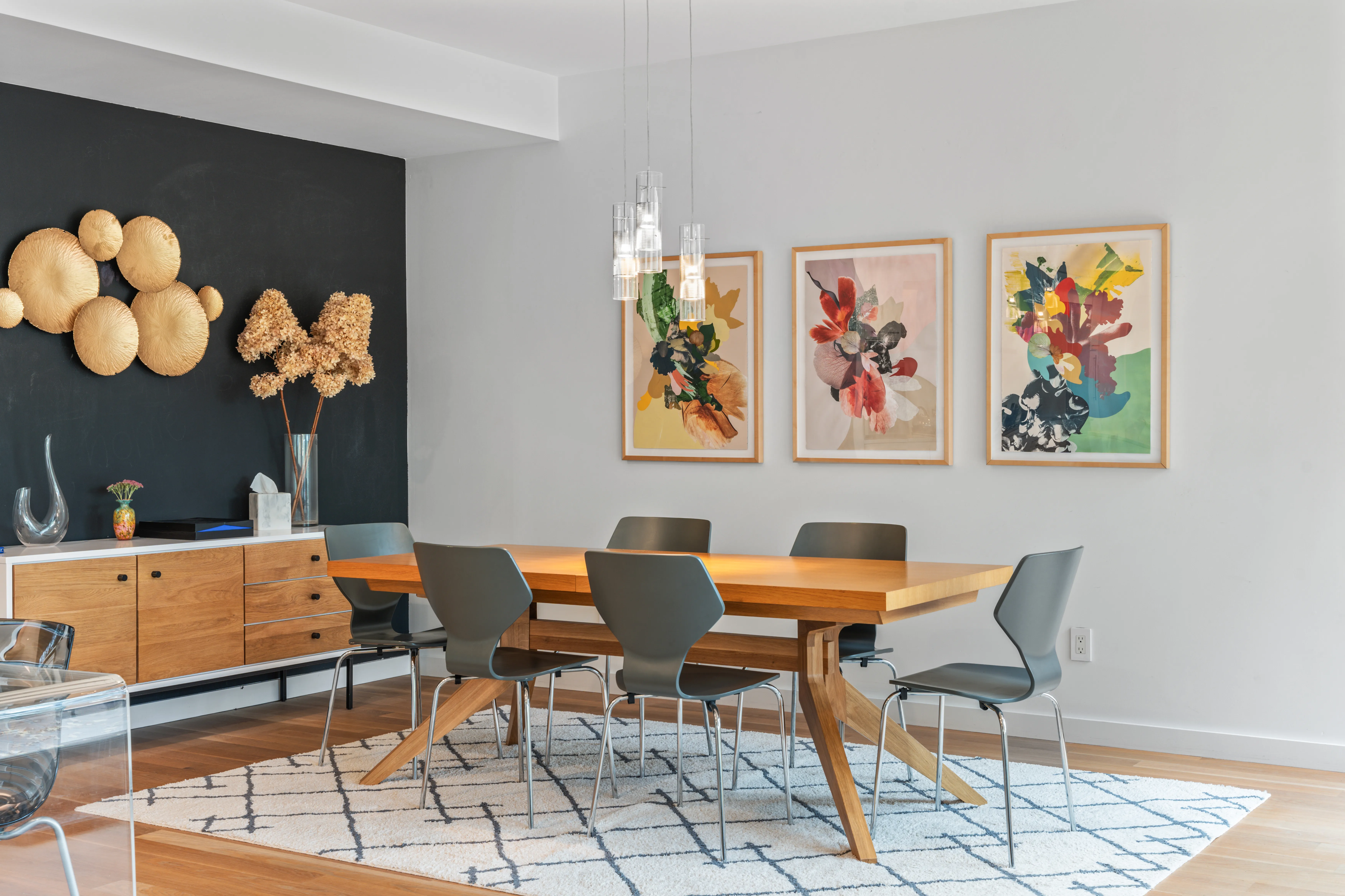 DINING_ROOM - Image 1