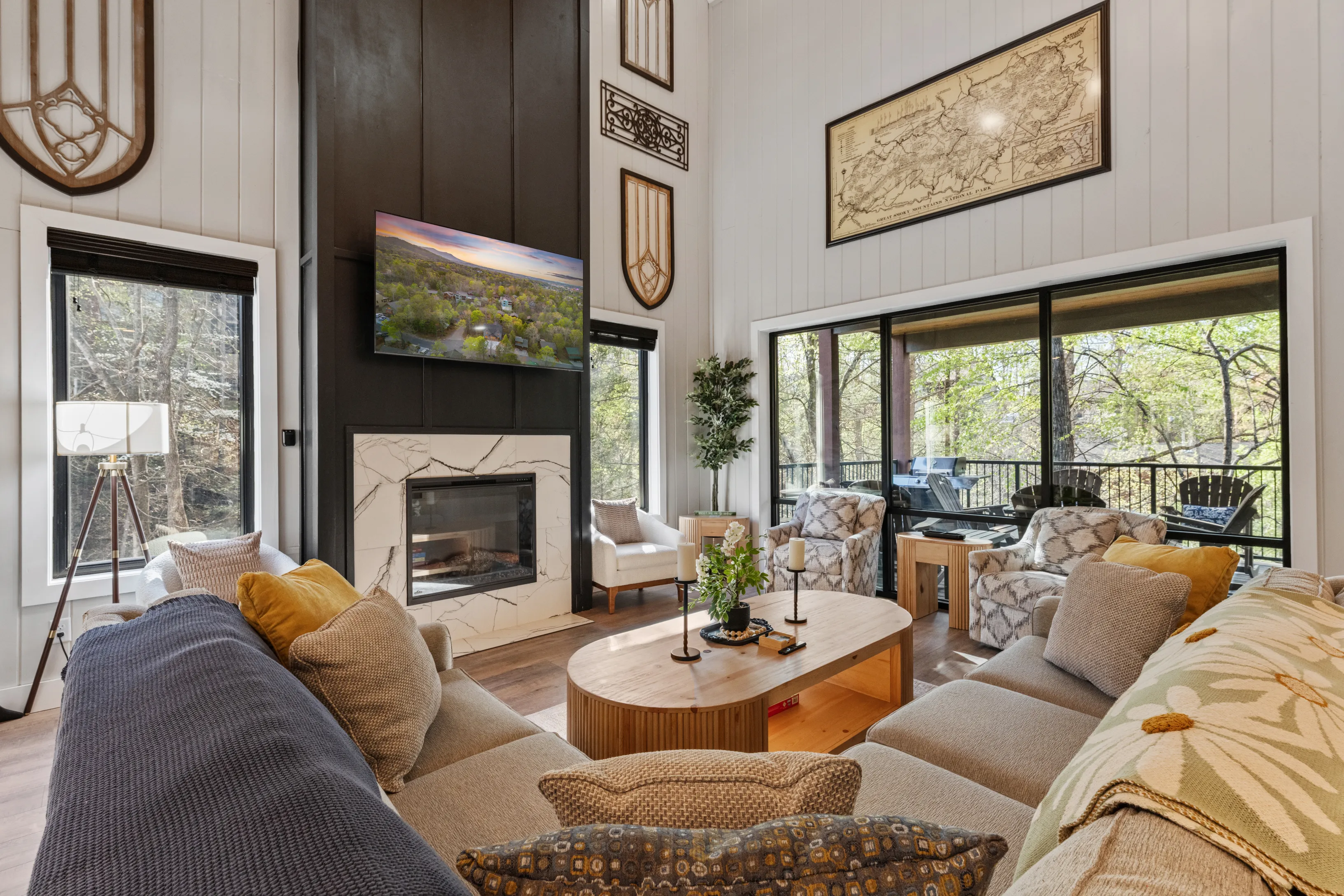 LIVING_ROOM - Image 1