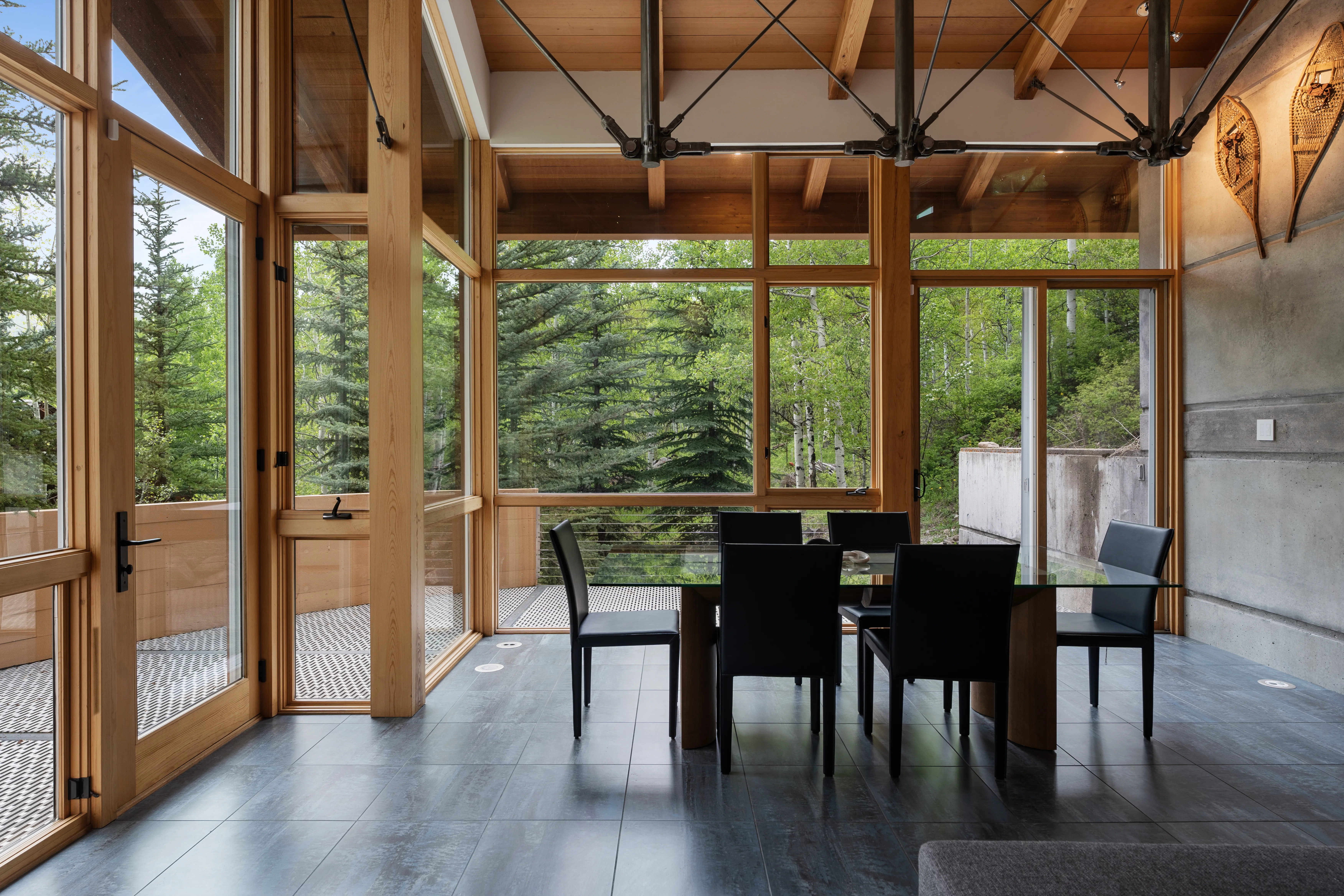 LIVING_ROOM - Image 1