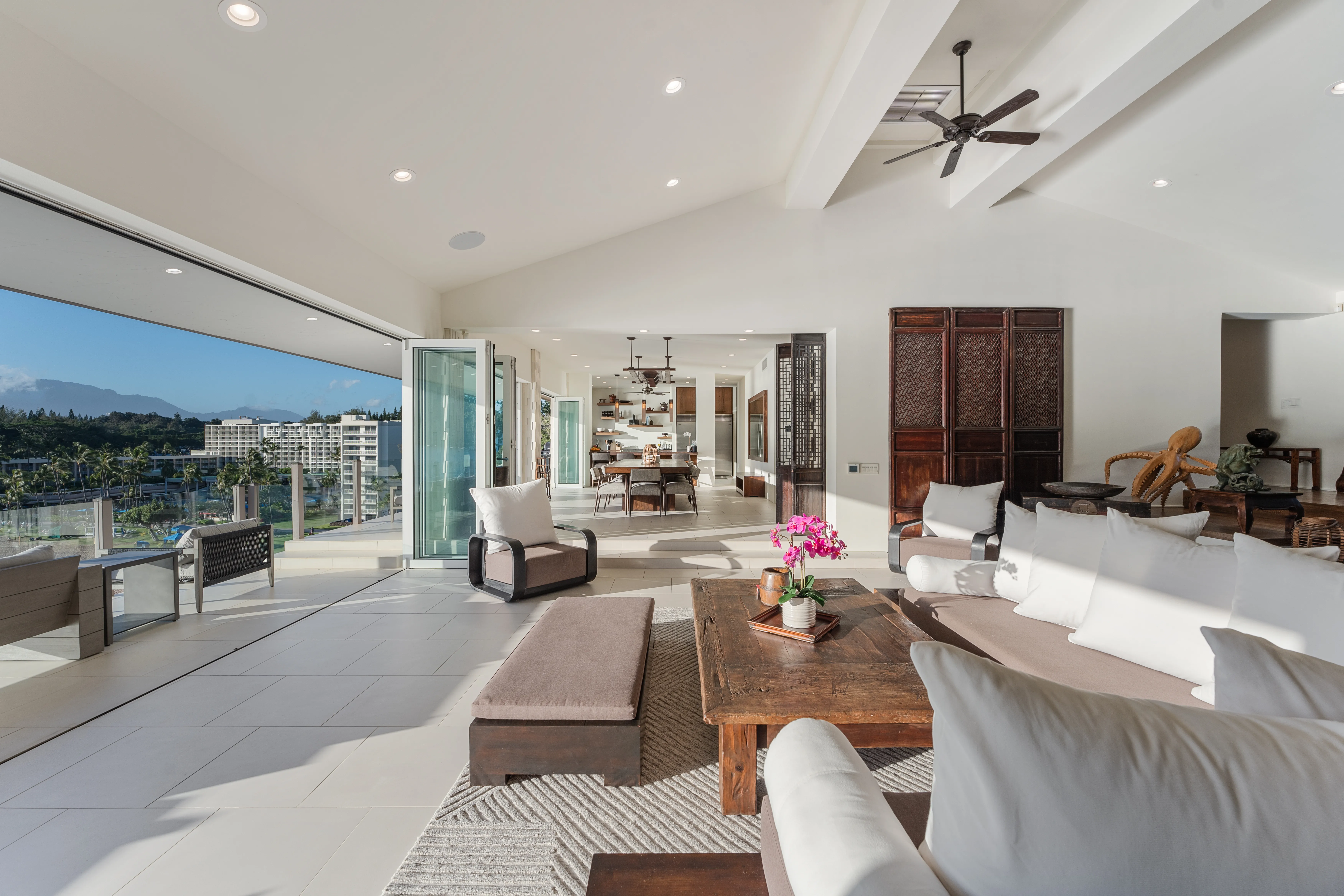 LIVING_ROOM - Image 1