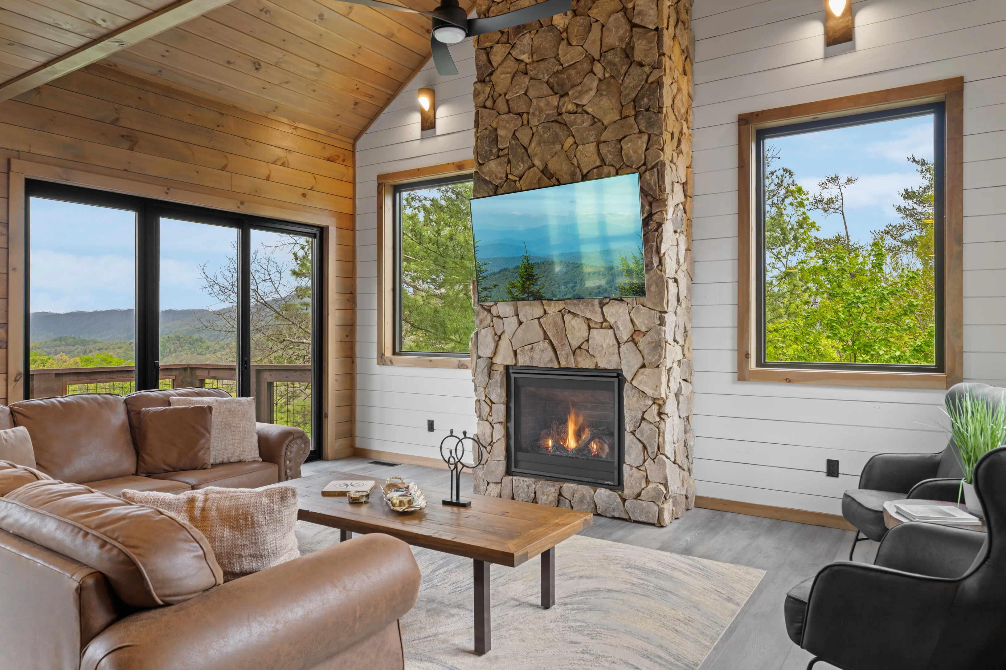 LIVING_ROOM - Image 2