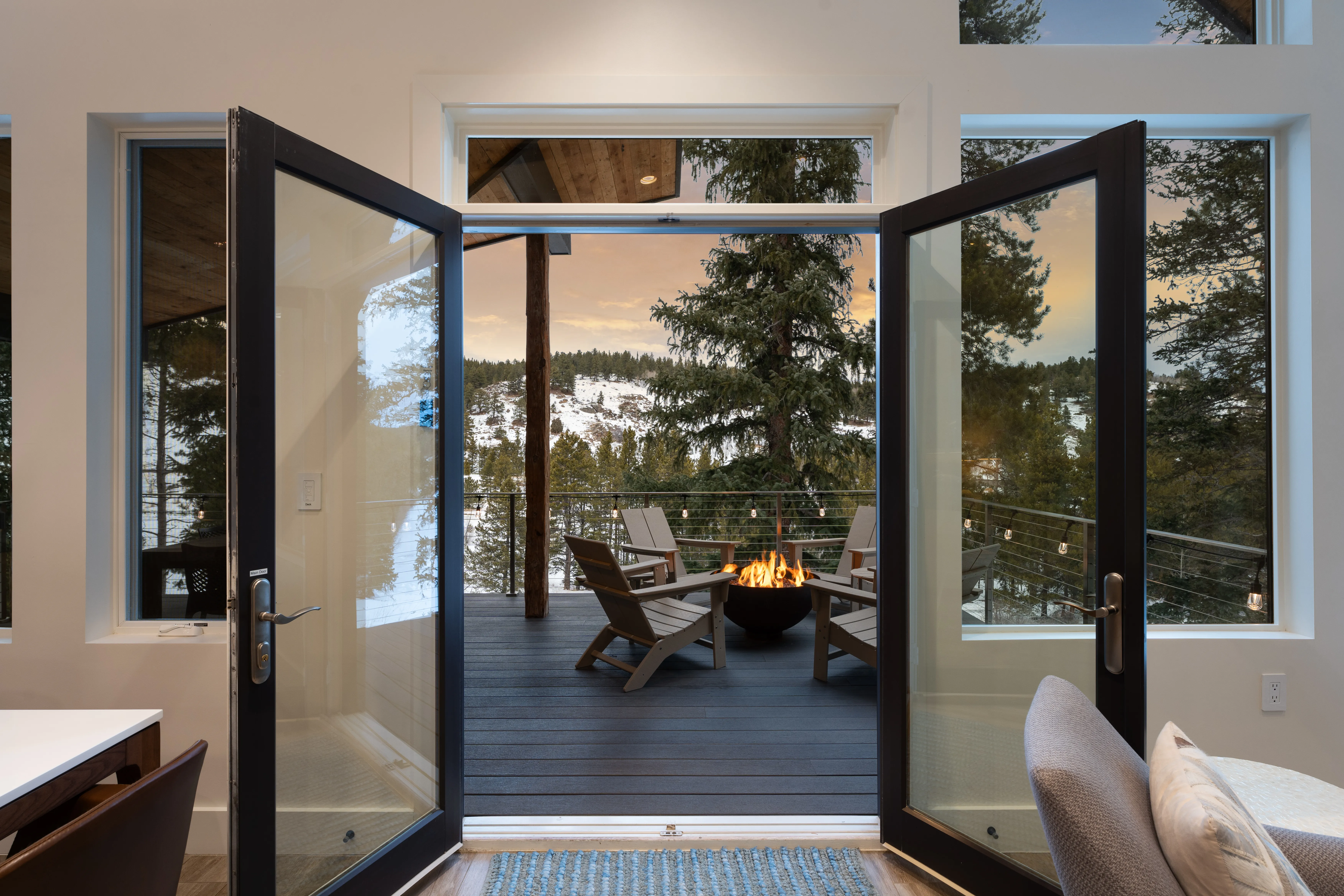 Cloudnine Beachside Palm Brook