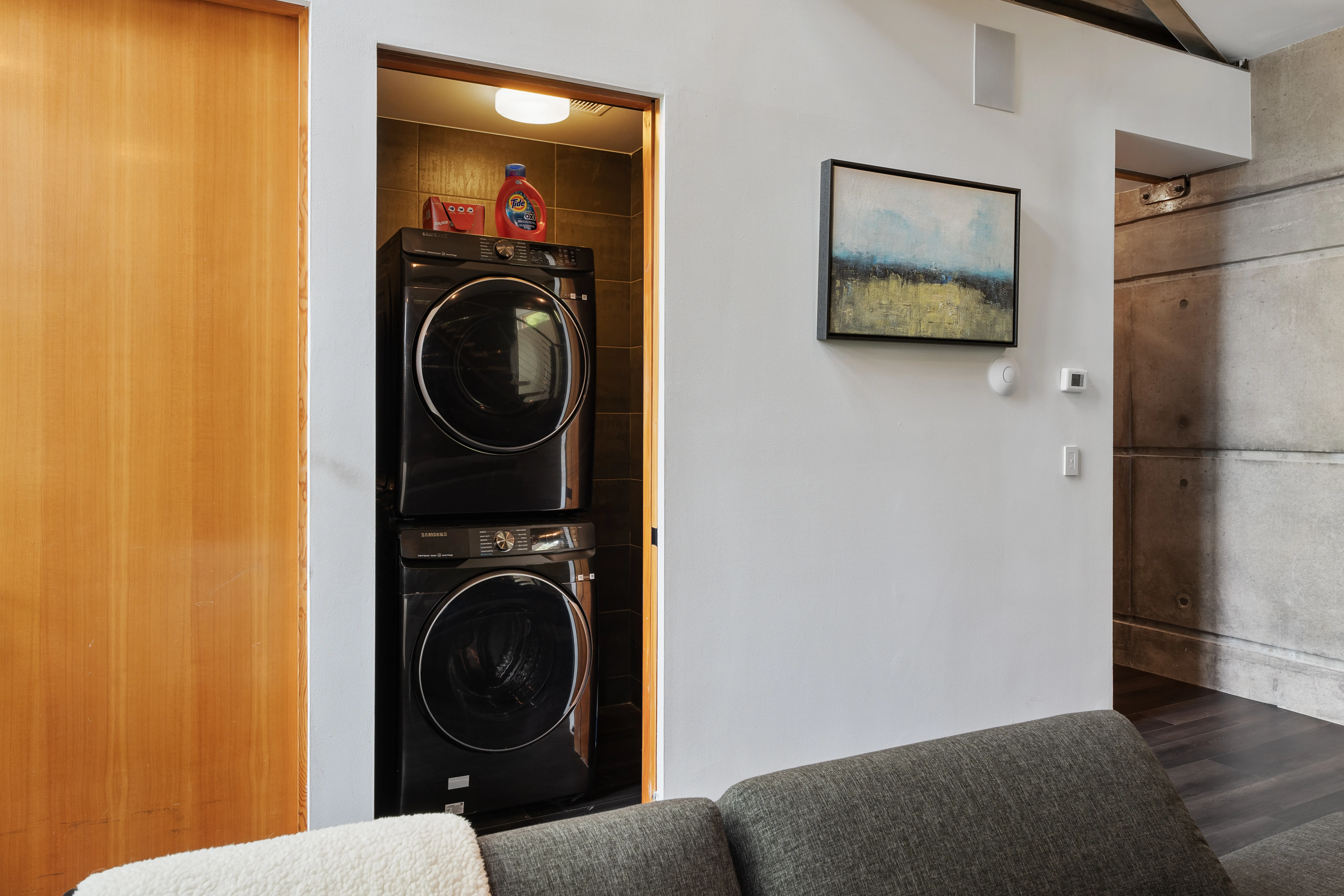 LAUNDRY_ROOM - Image 1