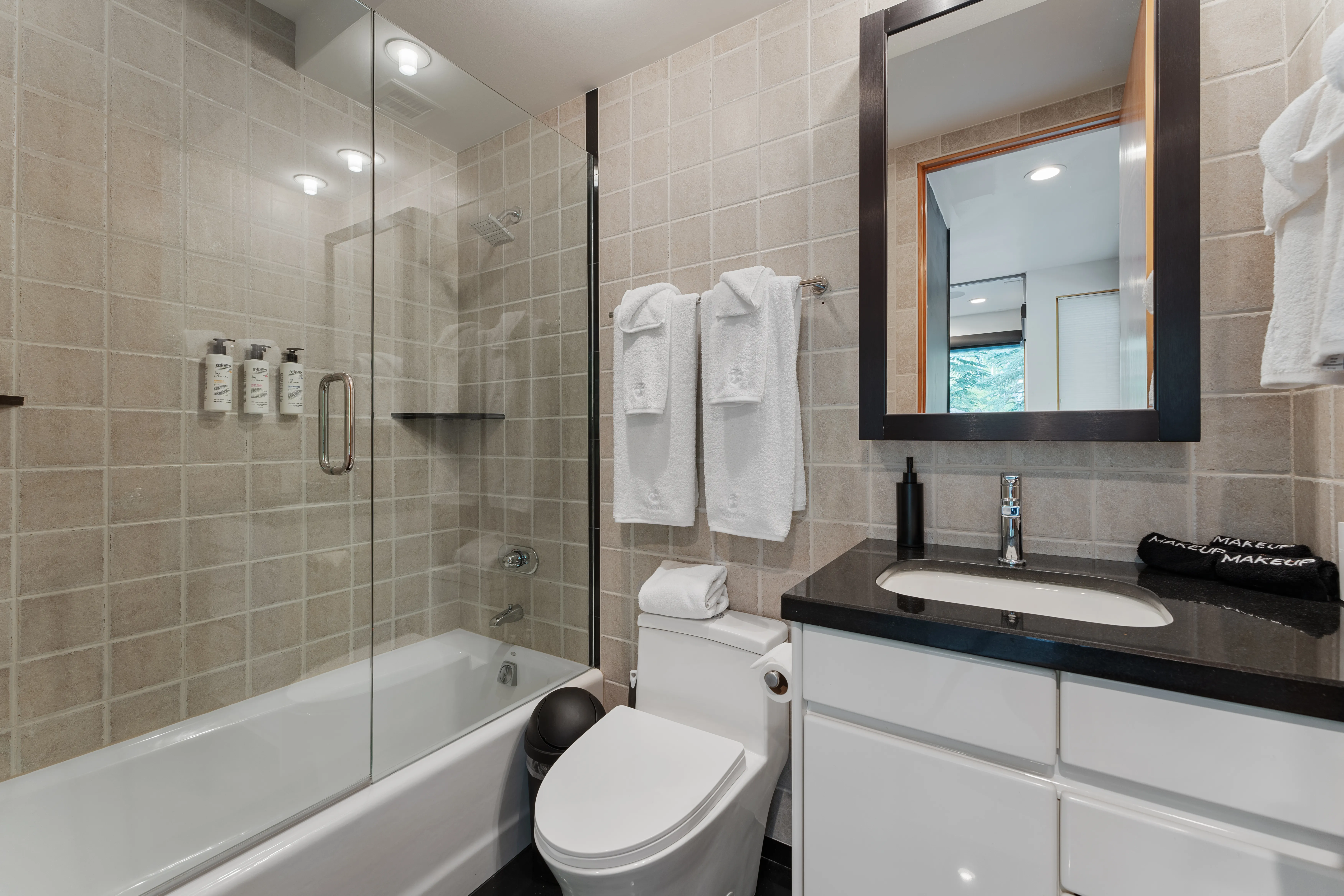 Bathroom 1 - Image 1