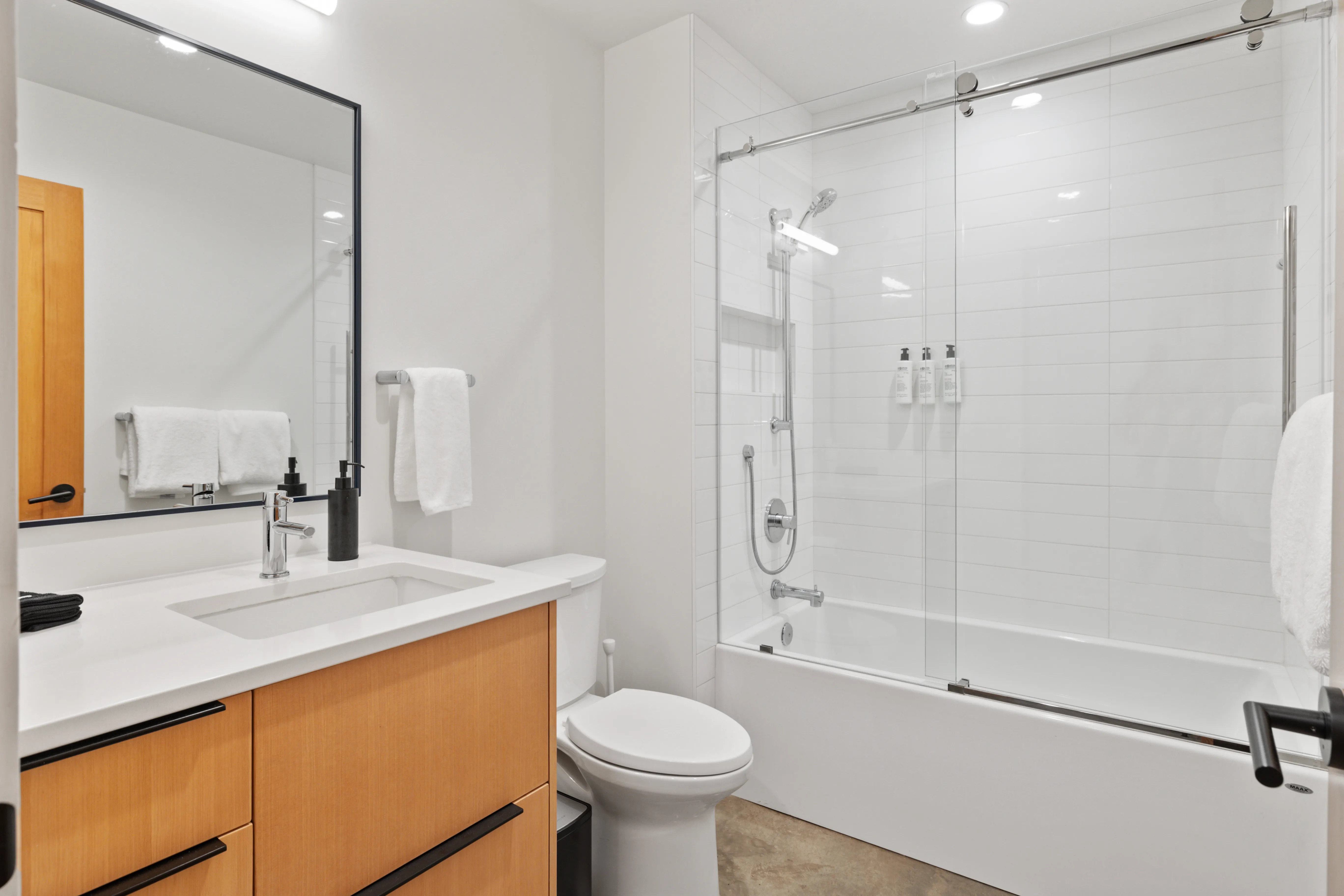 Bathroom 1 - Image 1