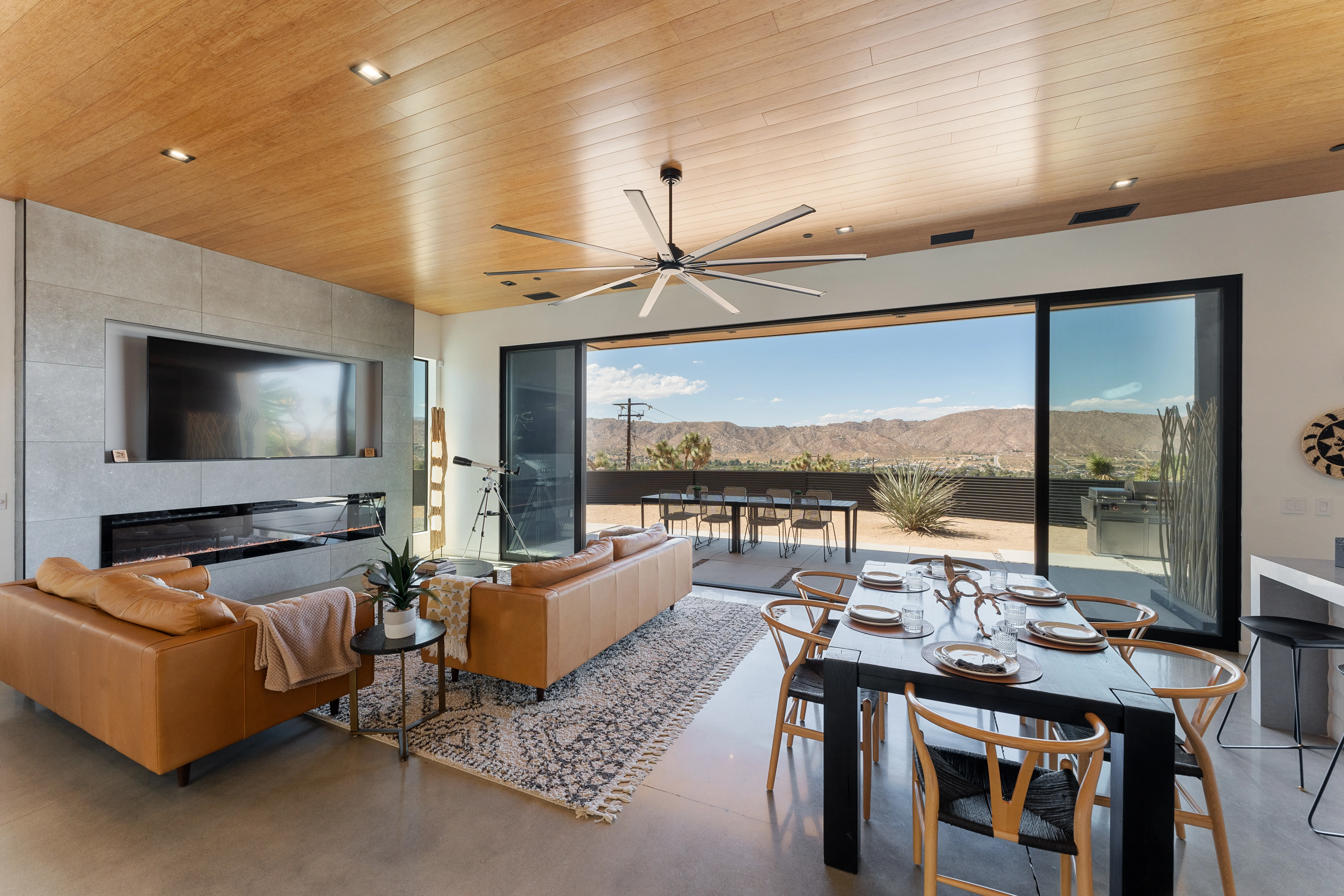 LIVING_ROOM - Image 2