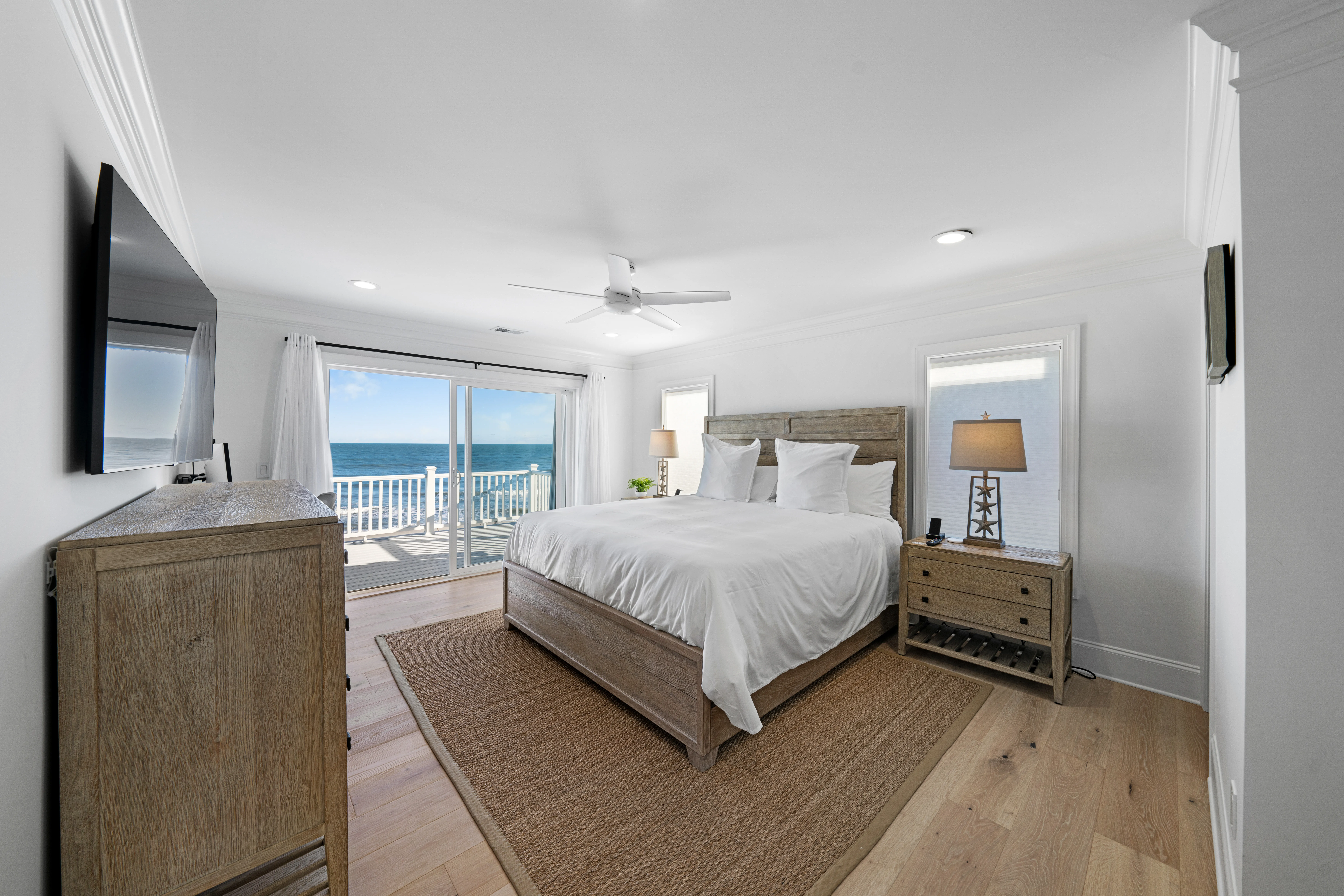 Meadow Harborhouse Spruce Timber