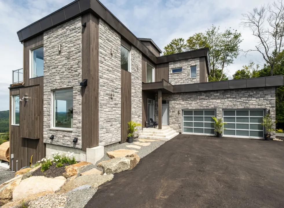 Nest Bluff Highlands