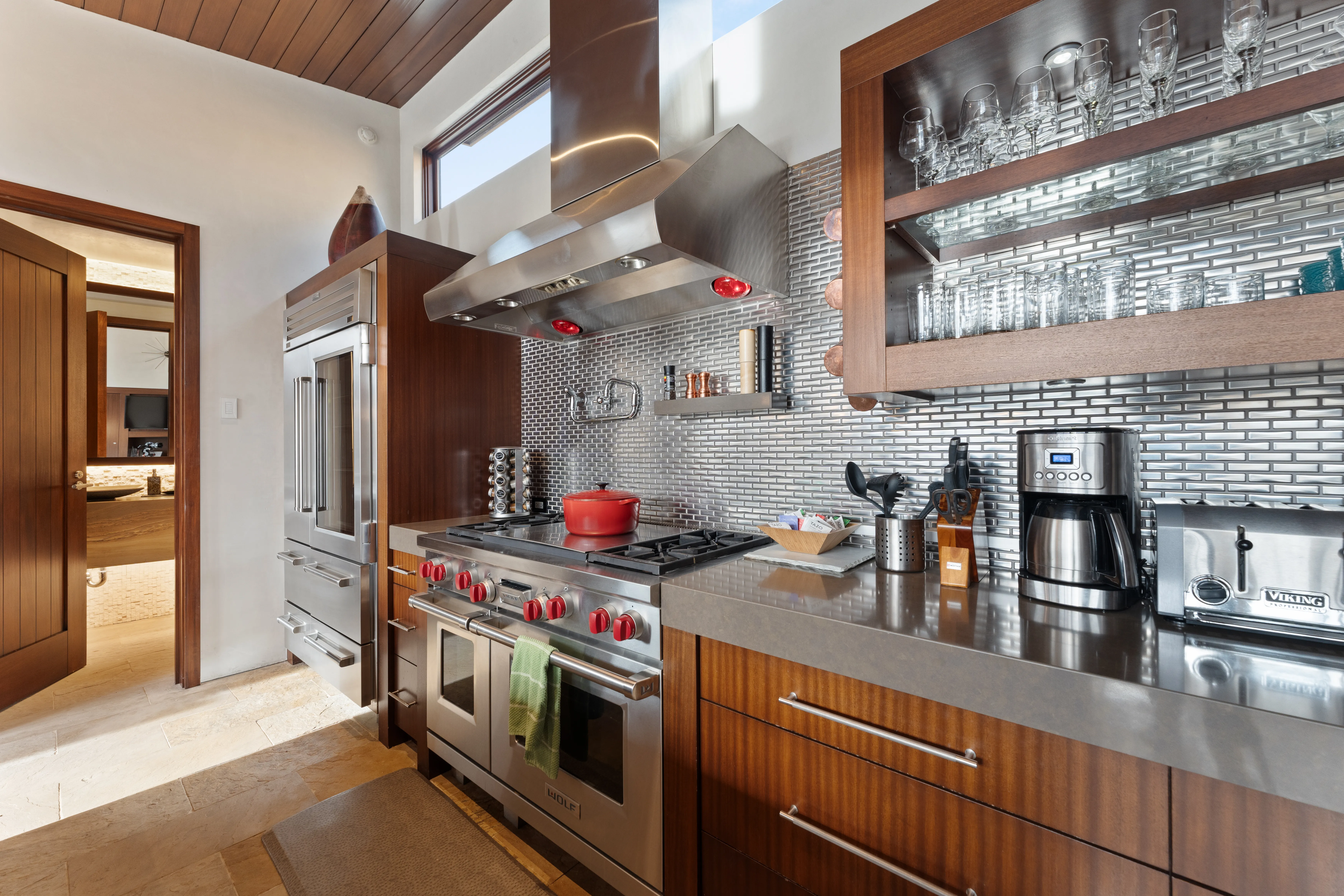 KITCHEN - Image 9