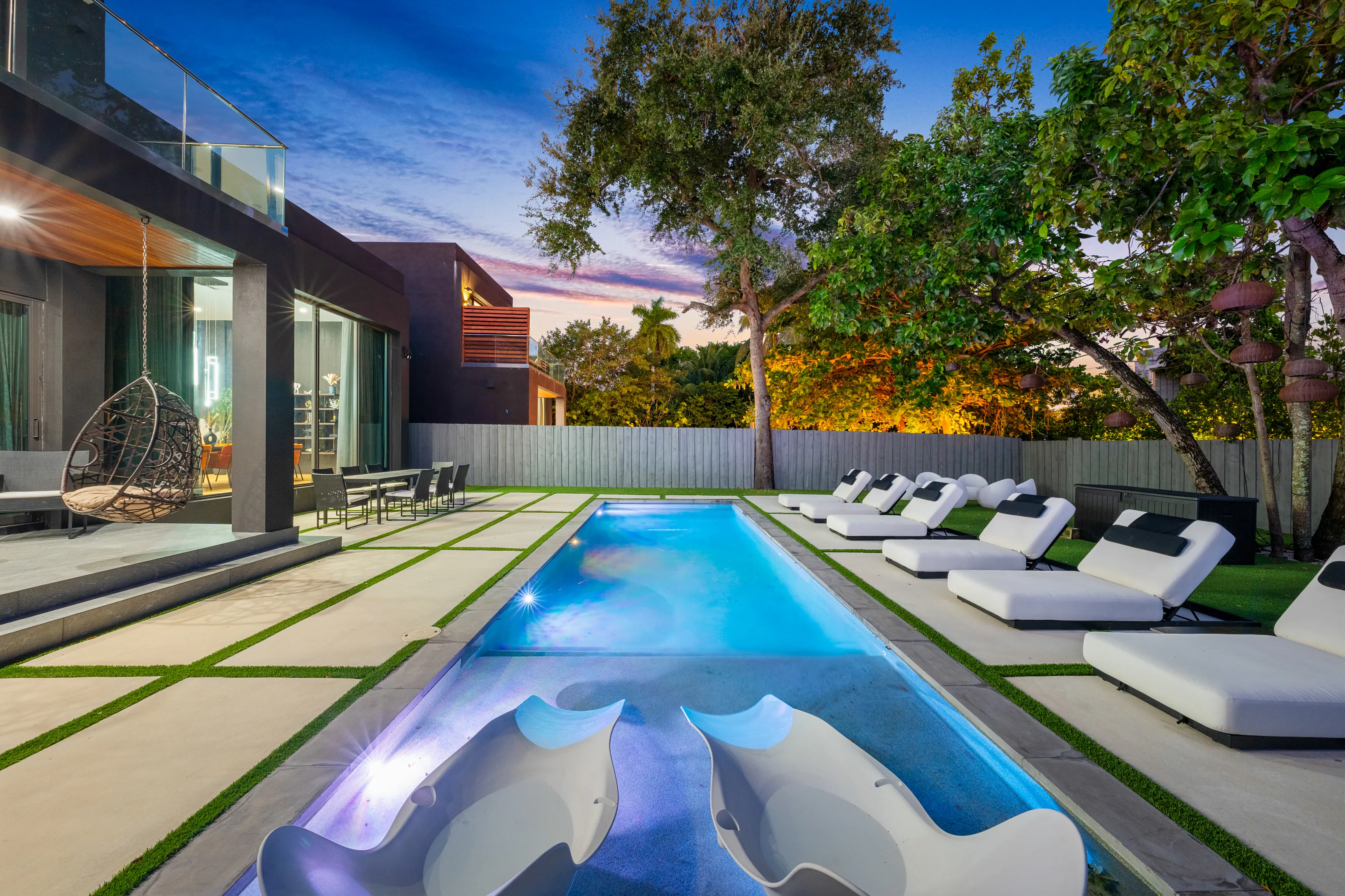 Serene Cove Lowlands Sunset