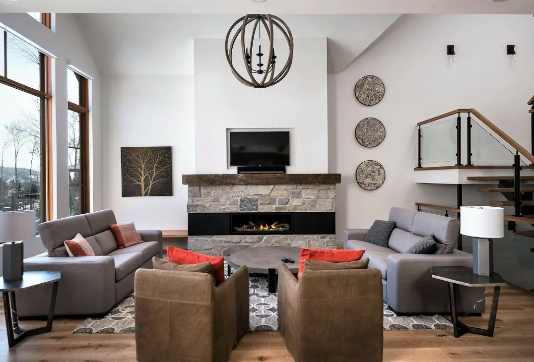 Lagoon Palm Harbor Timber