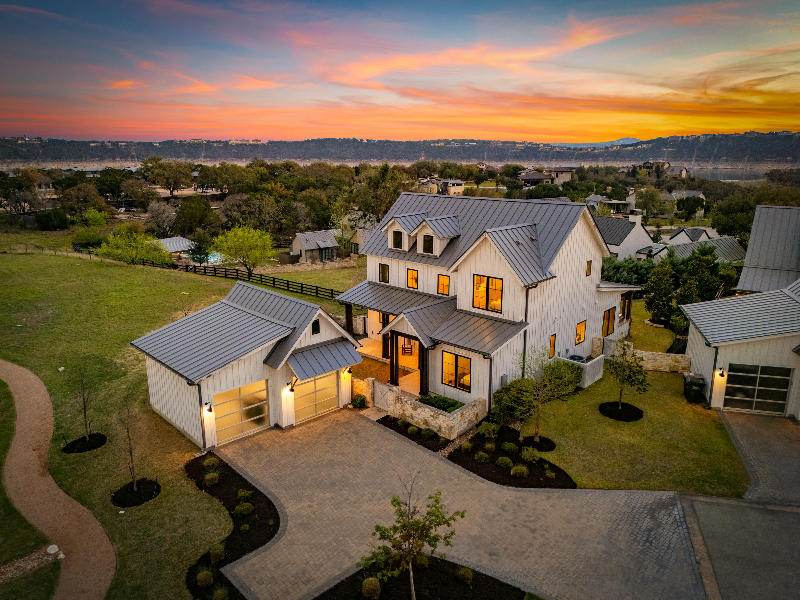 Serene Bluff Bluestone