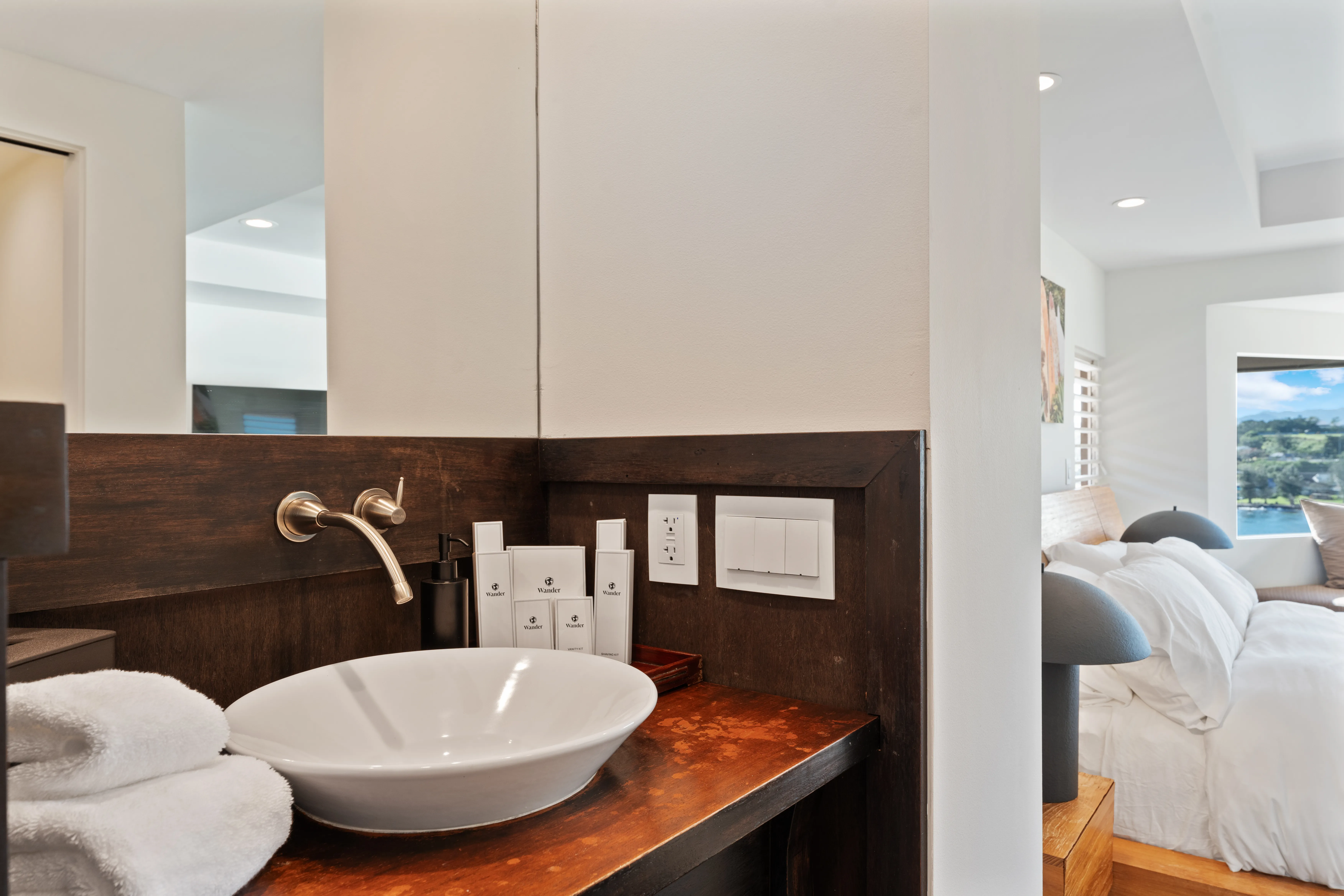 Bathroom 1 - Image 2