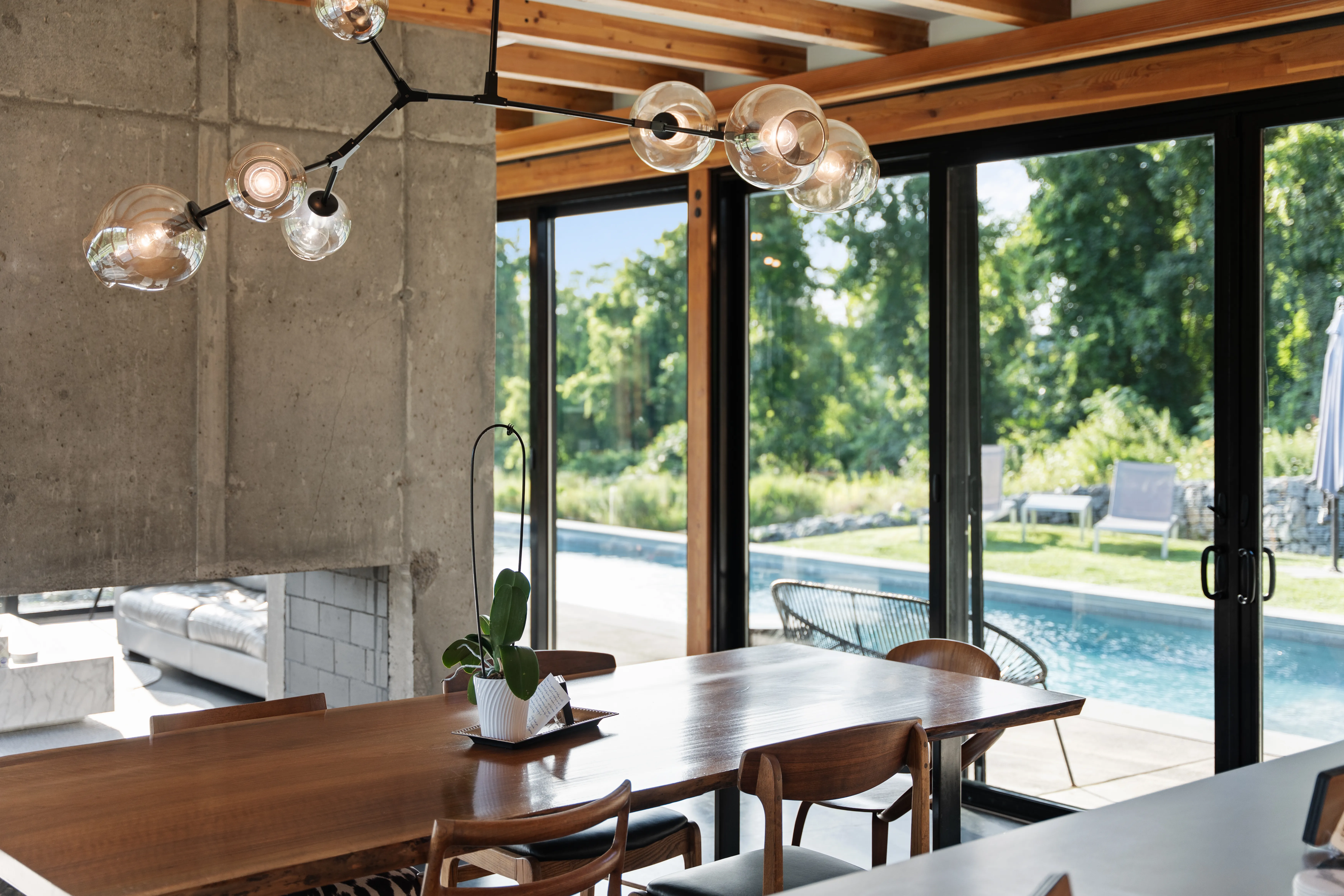 DINING_ROOM - Image 2