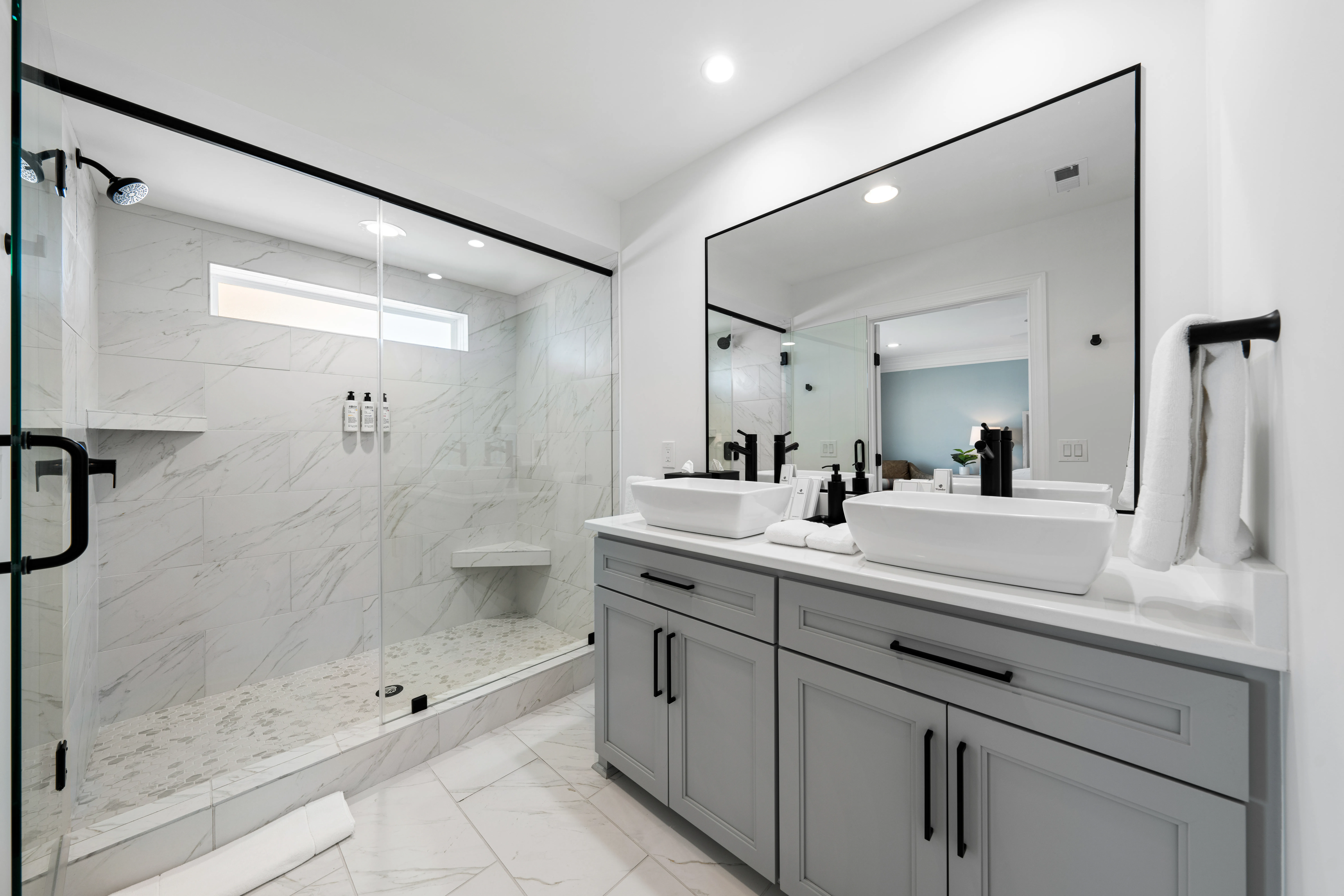 Bathroom 2 - Image 1