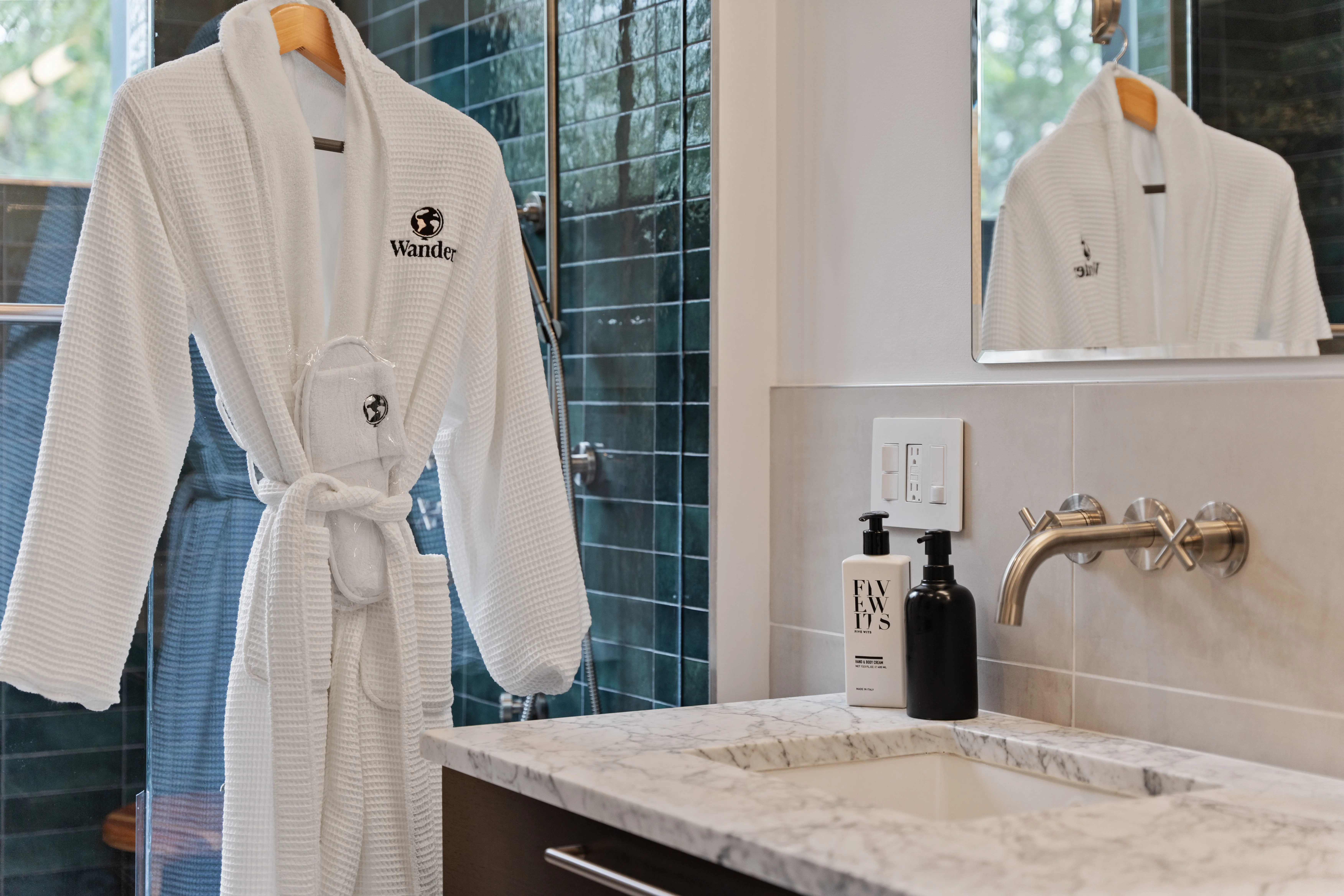 Bathroom 2 - Image 1