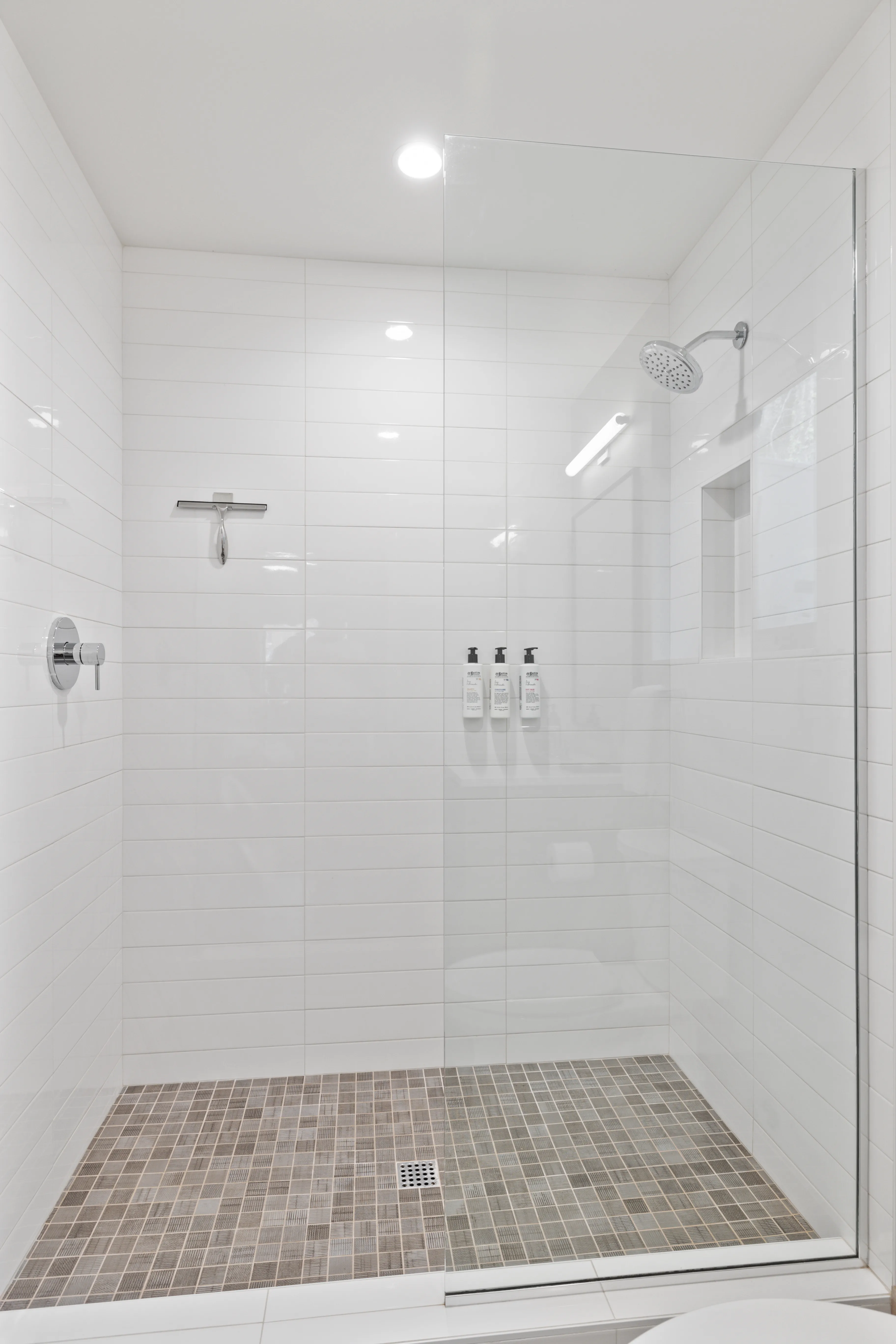 Bathroom 2 - Image 1