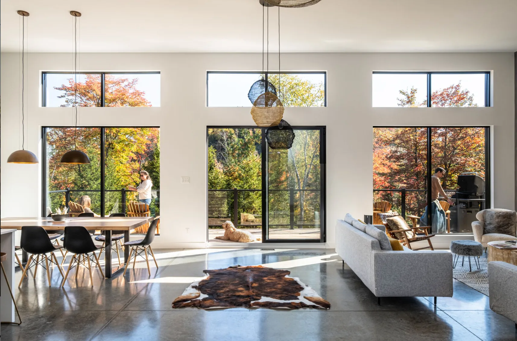 LIVING_ROOM - Image 1