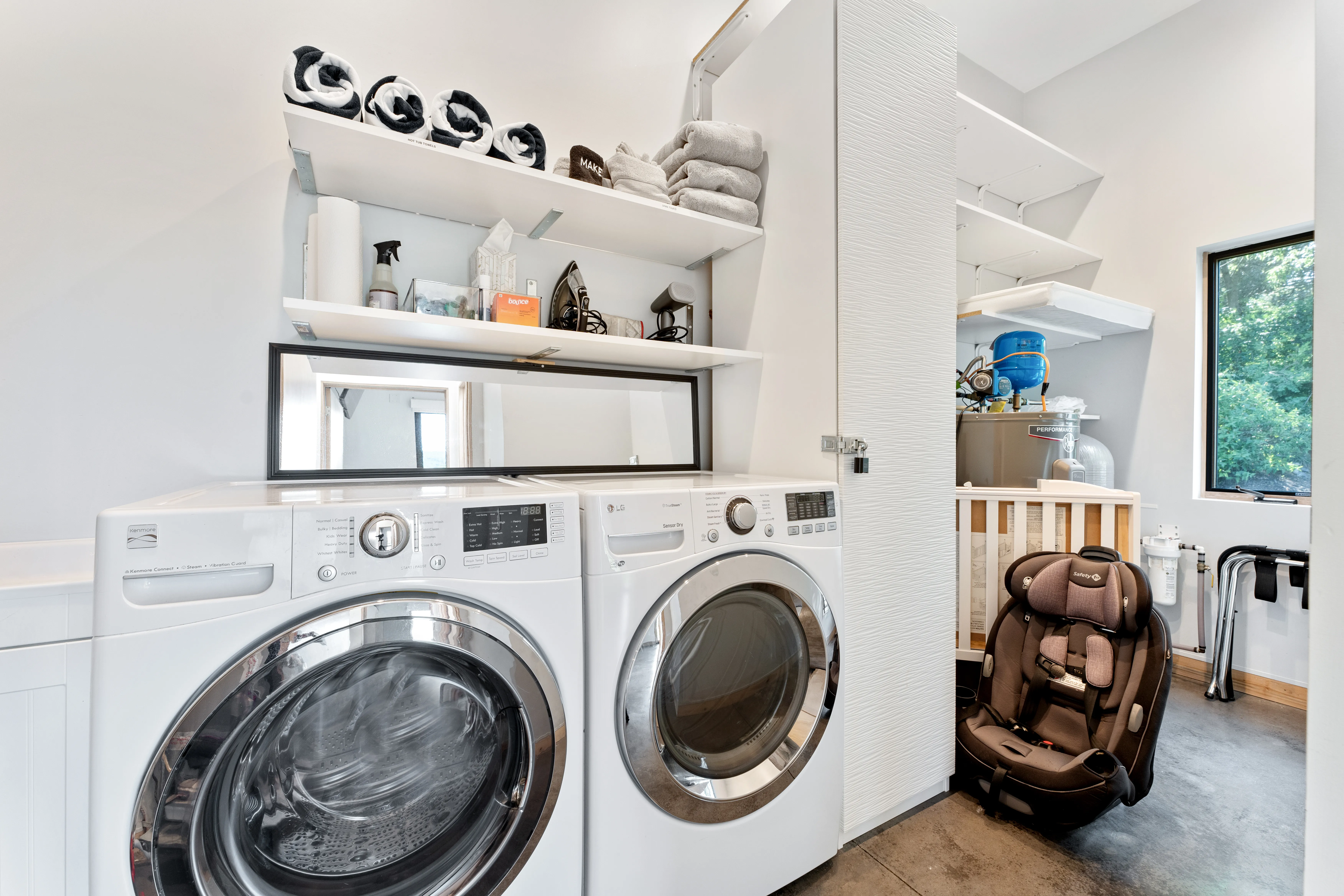 LAUNDRY_ROOM - Image 2