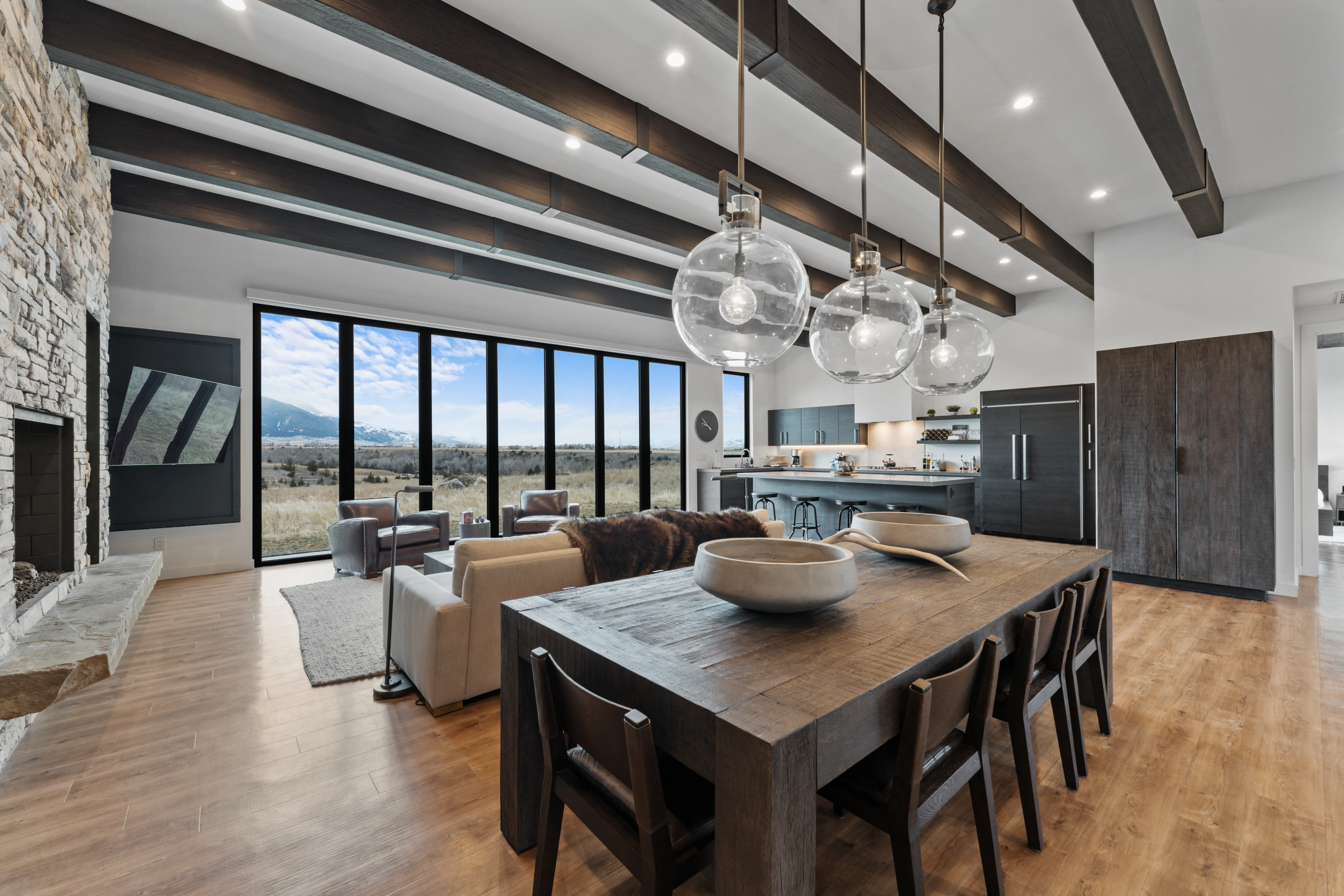 DINING_ROOM - Image 3