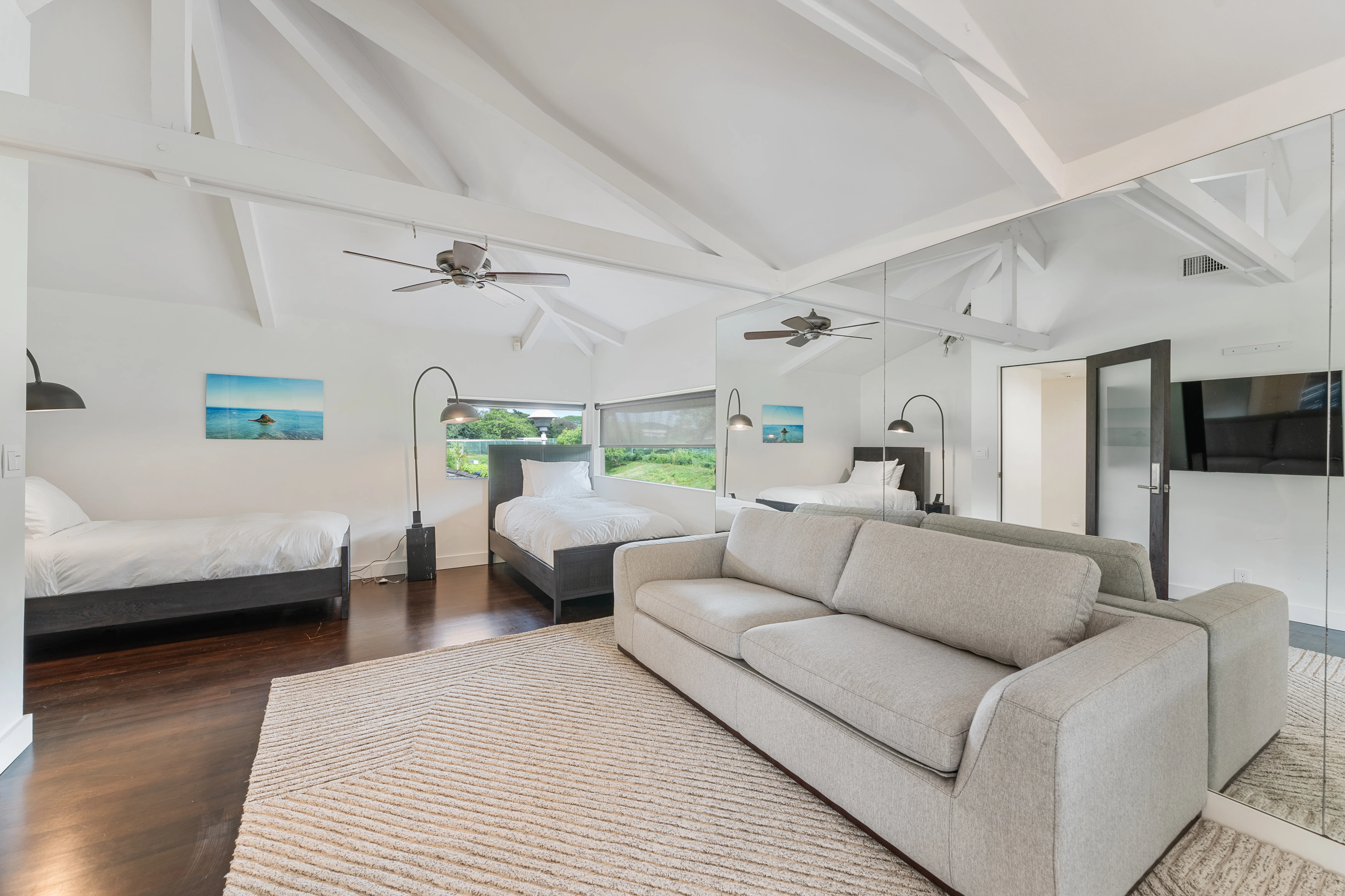 Coastal Cottage Beachside