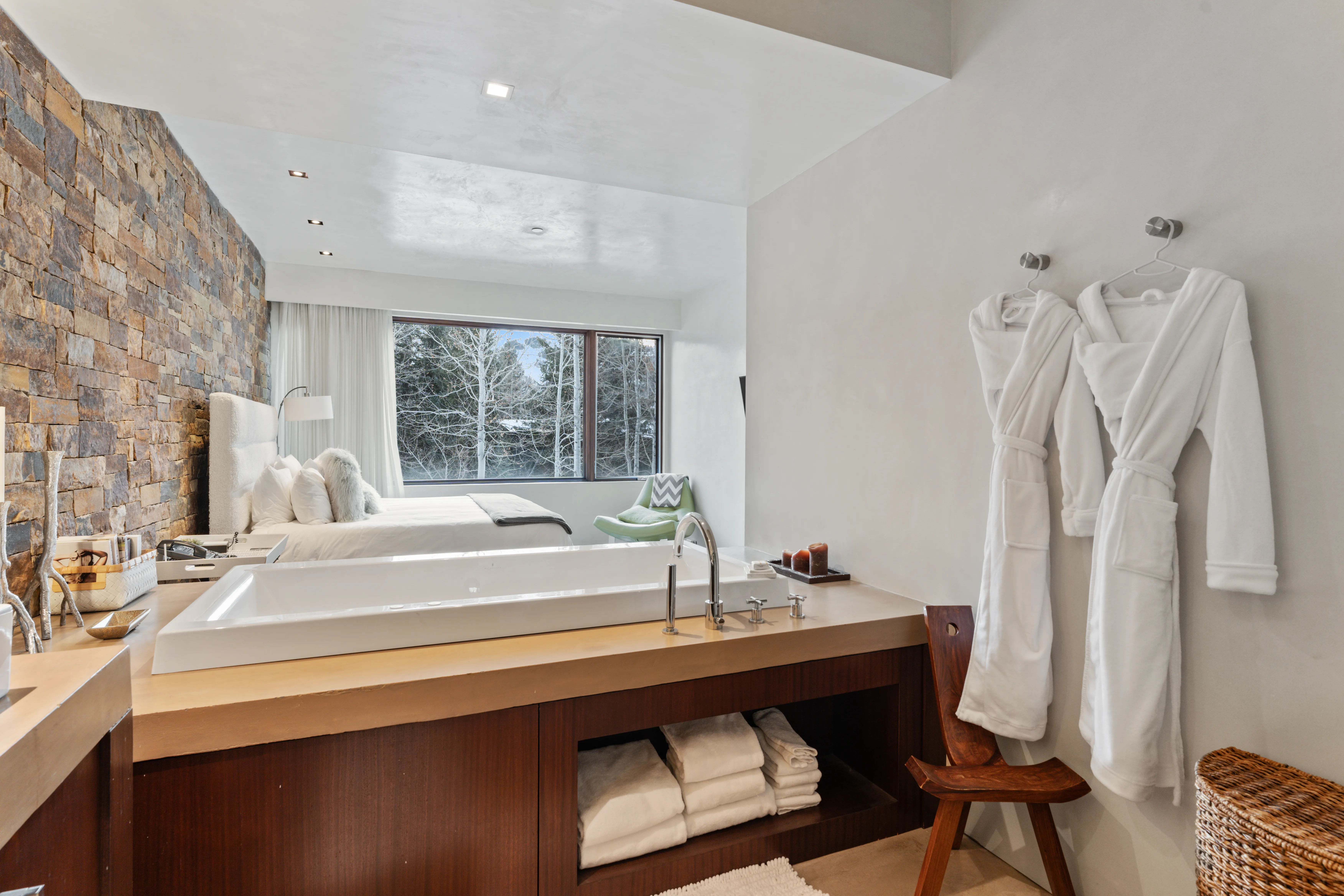 Bathroom 2 - Image 1