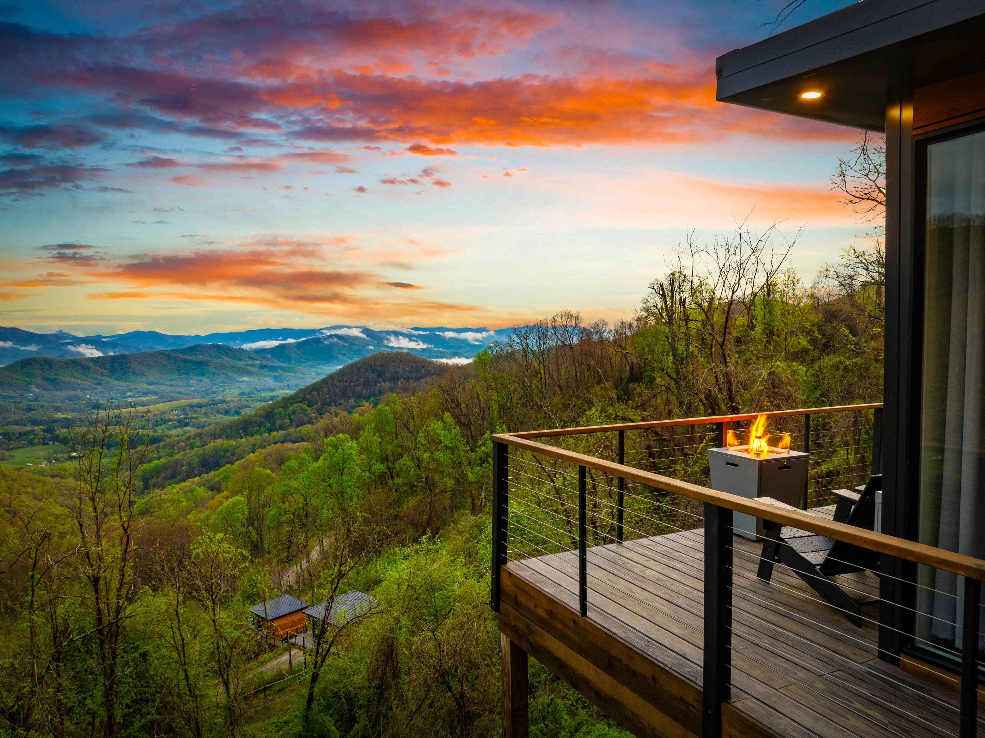 Stunning Terrace Manor